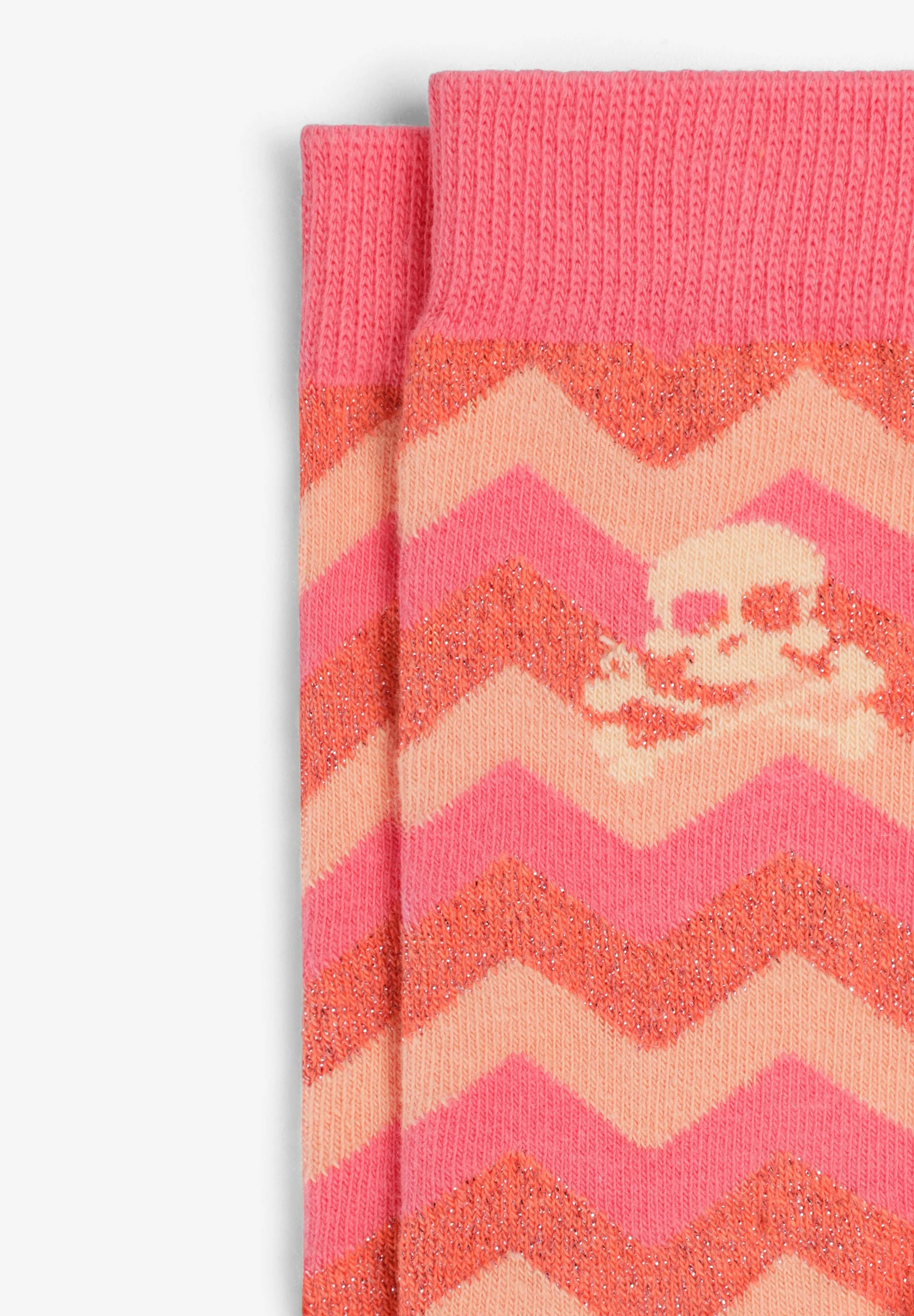 ZIGZAG PRINT SOCKS - Image 3