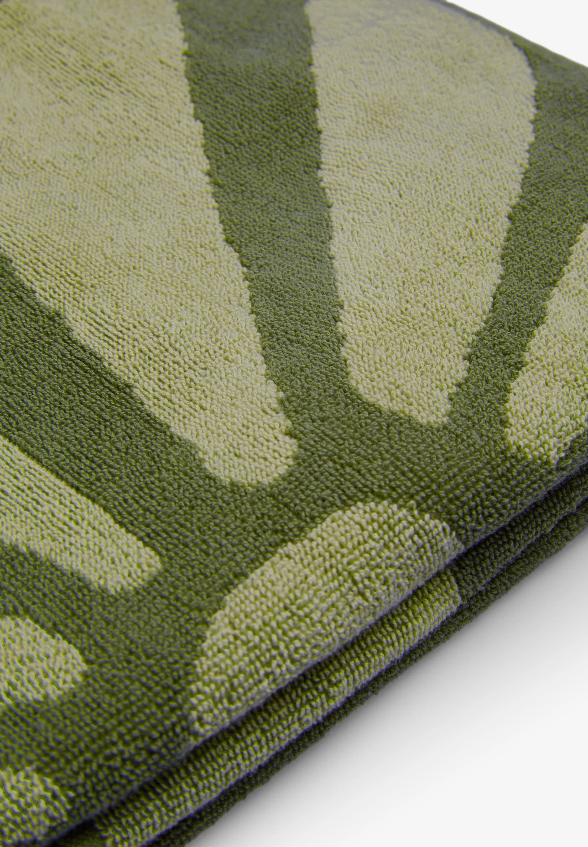BORN TO BE WILD TOWEL - Image 4