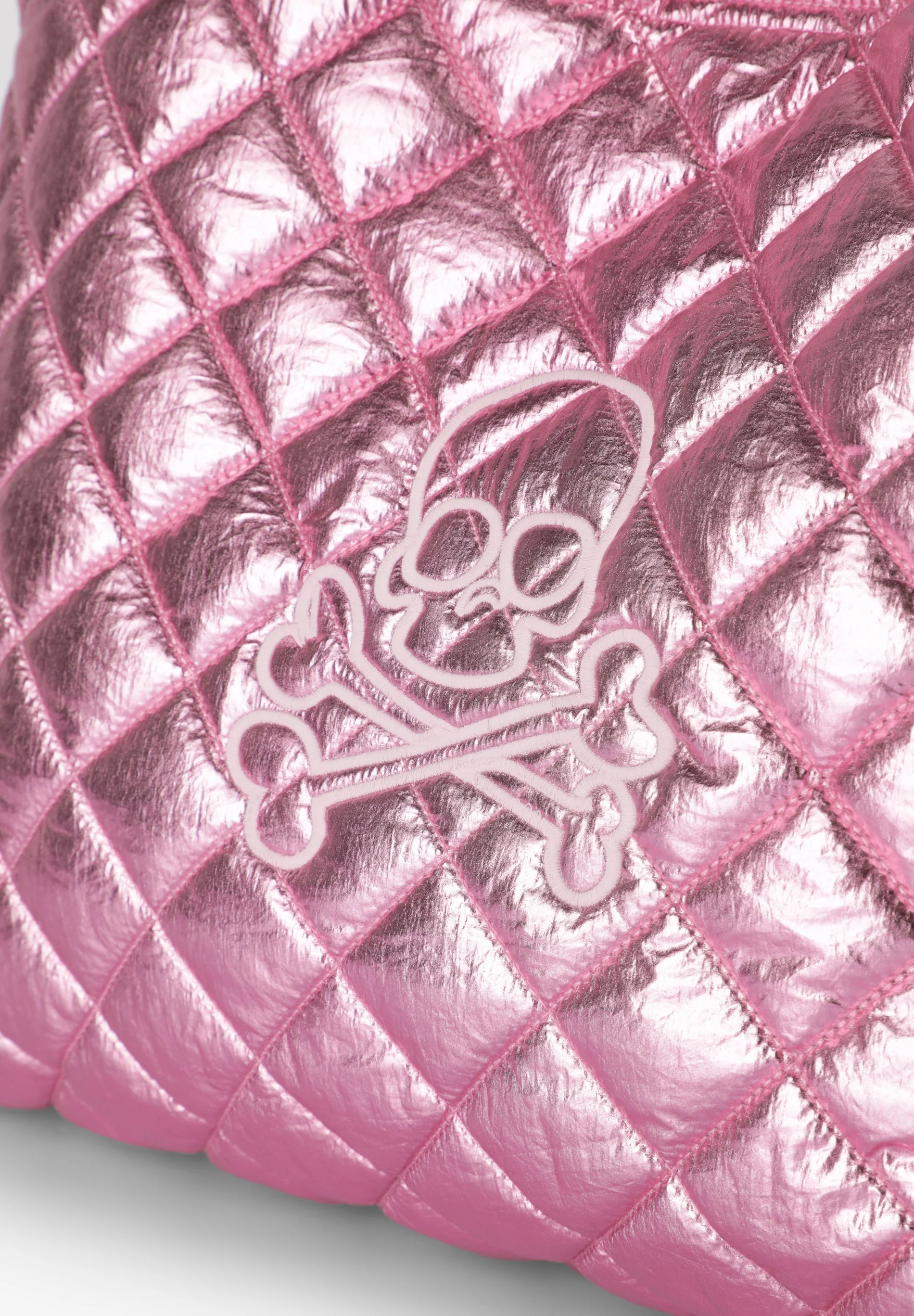 METALLIC FINISH QUILTED BAG - Image 4