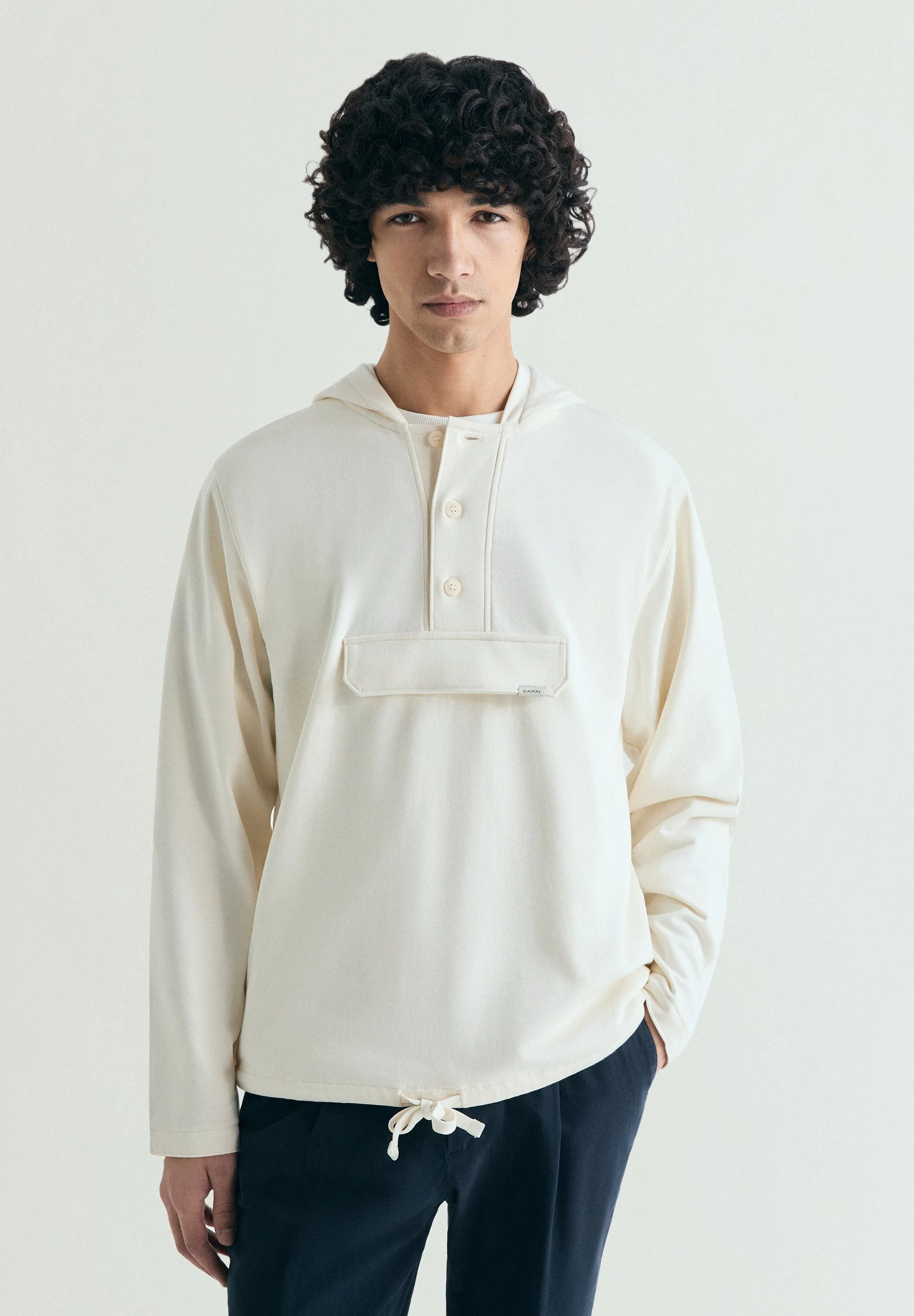 HOODIE WITH FRONT POCKET
