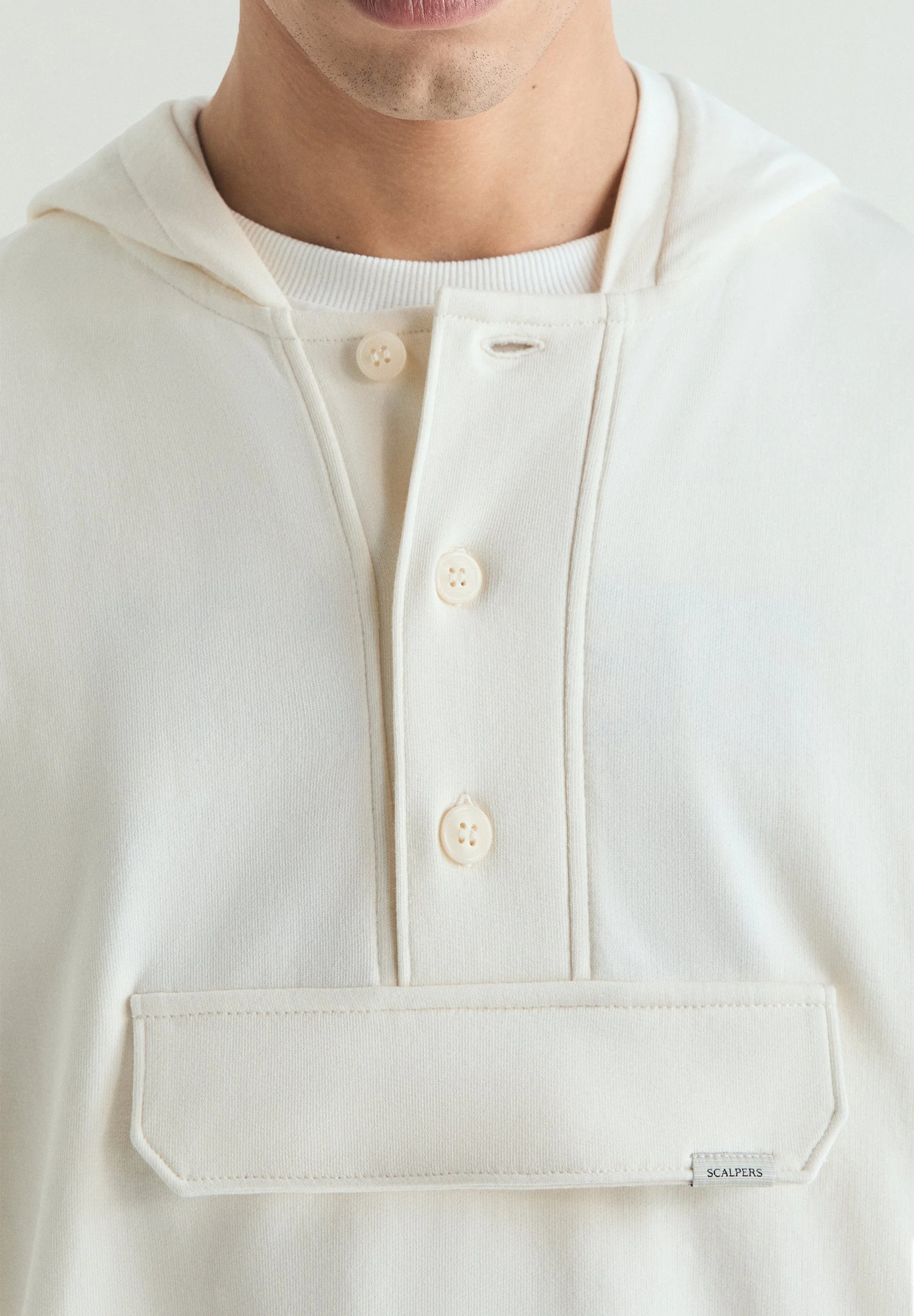 HOODIE WITH FRONT POCKET - Image 4