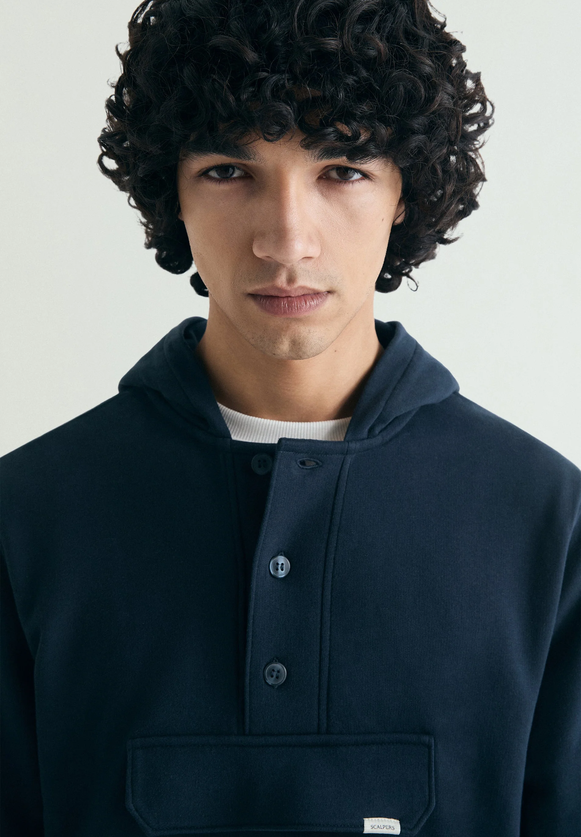 HOODIE WITH FRONT POCKET - Image 3