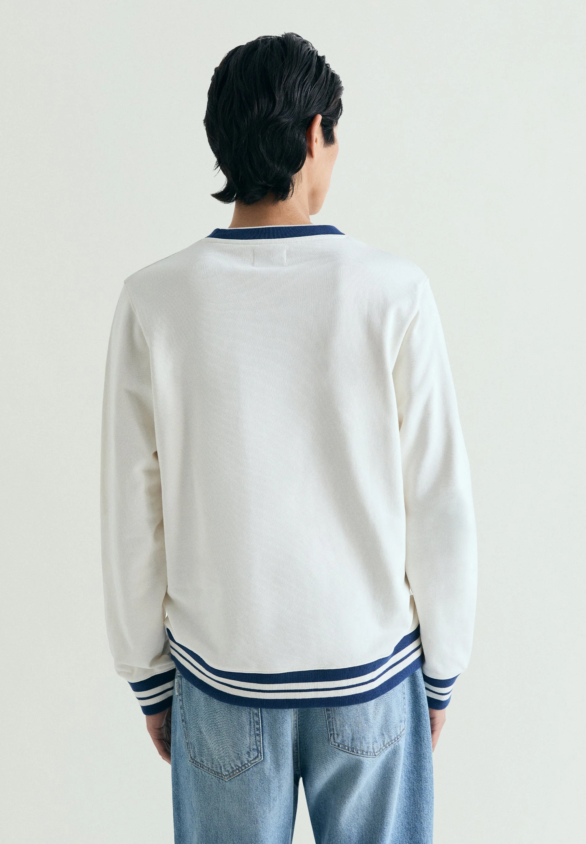 SAIL AWAY SWEATSHIRT - Image 4