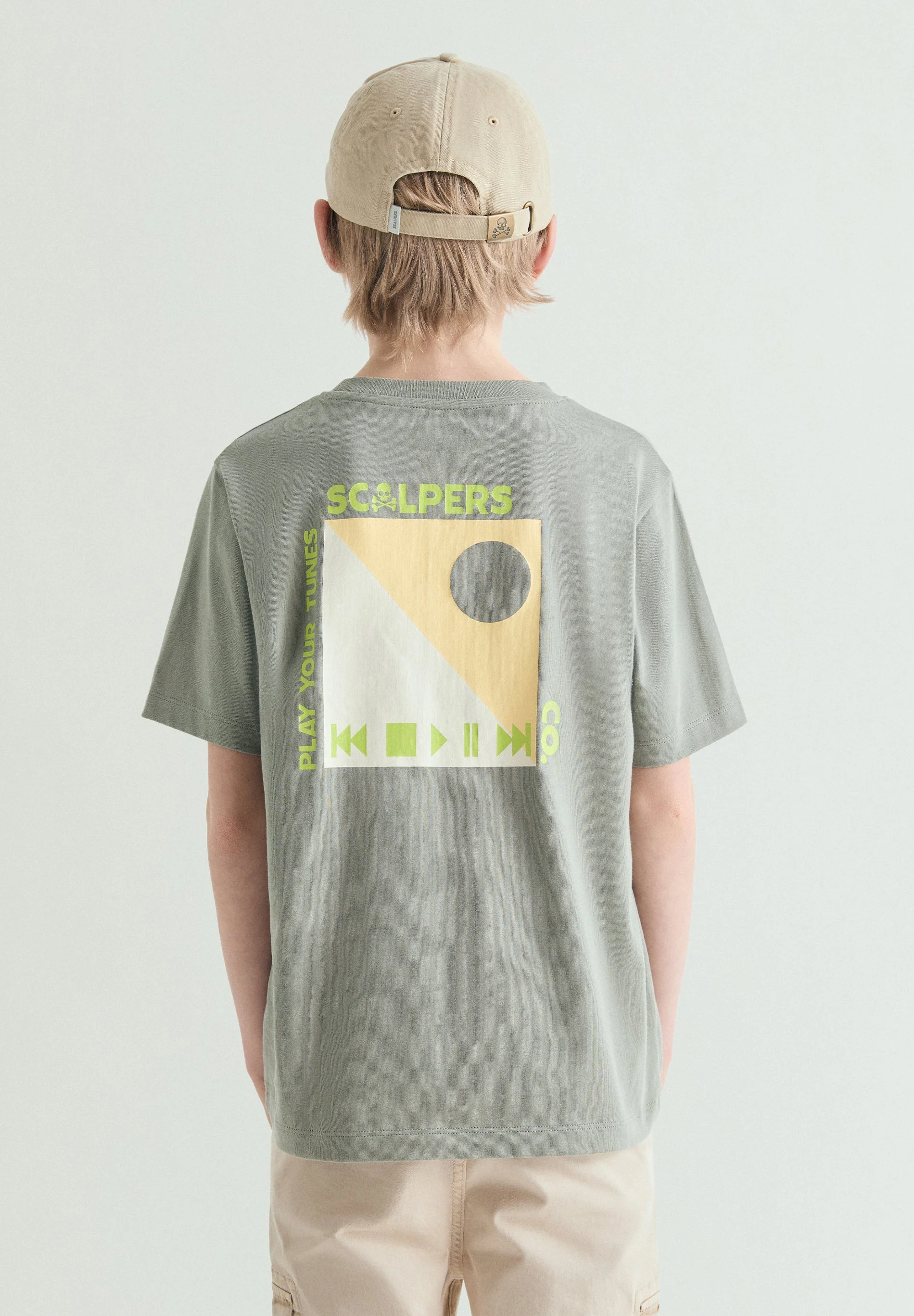 TUNE PRINT T-SHIRT