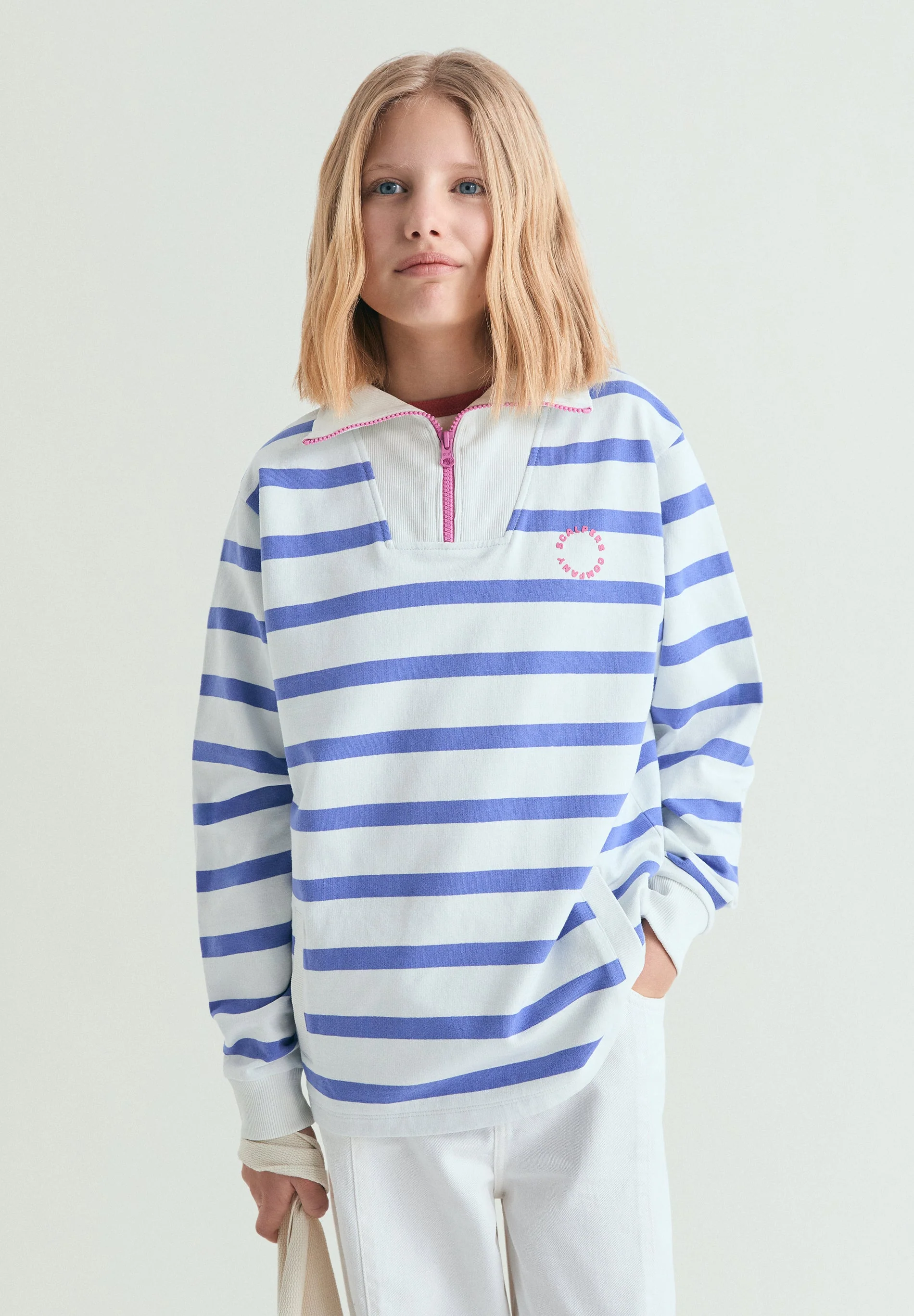 HIGH NECK STRIPED SWEATSHIRT - Image 3