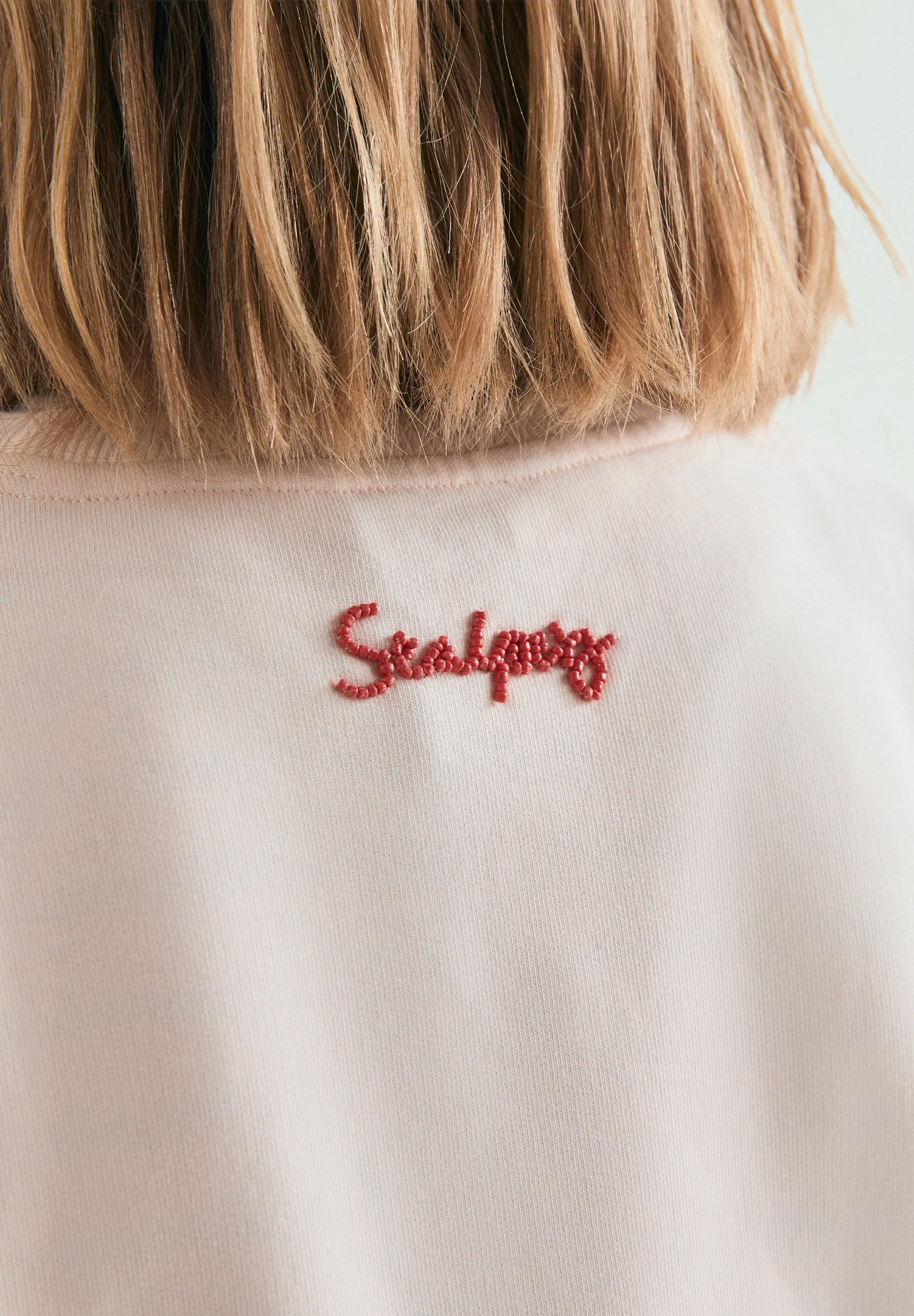 SWEATSHIRT WITH CONTRAST EMBROIDERY - Image 4