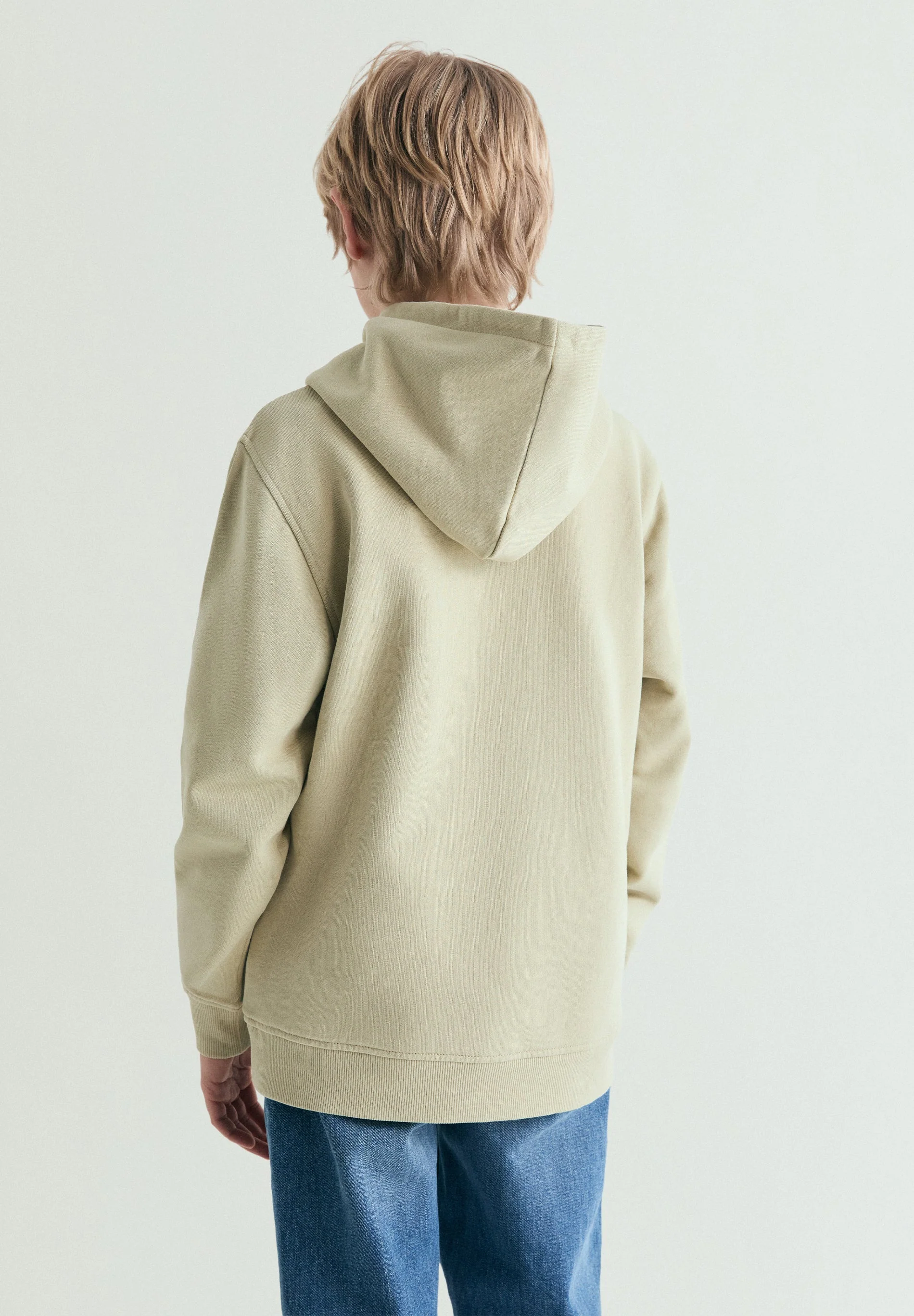 BASIC HOODIE - Image 3