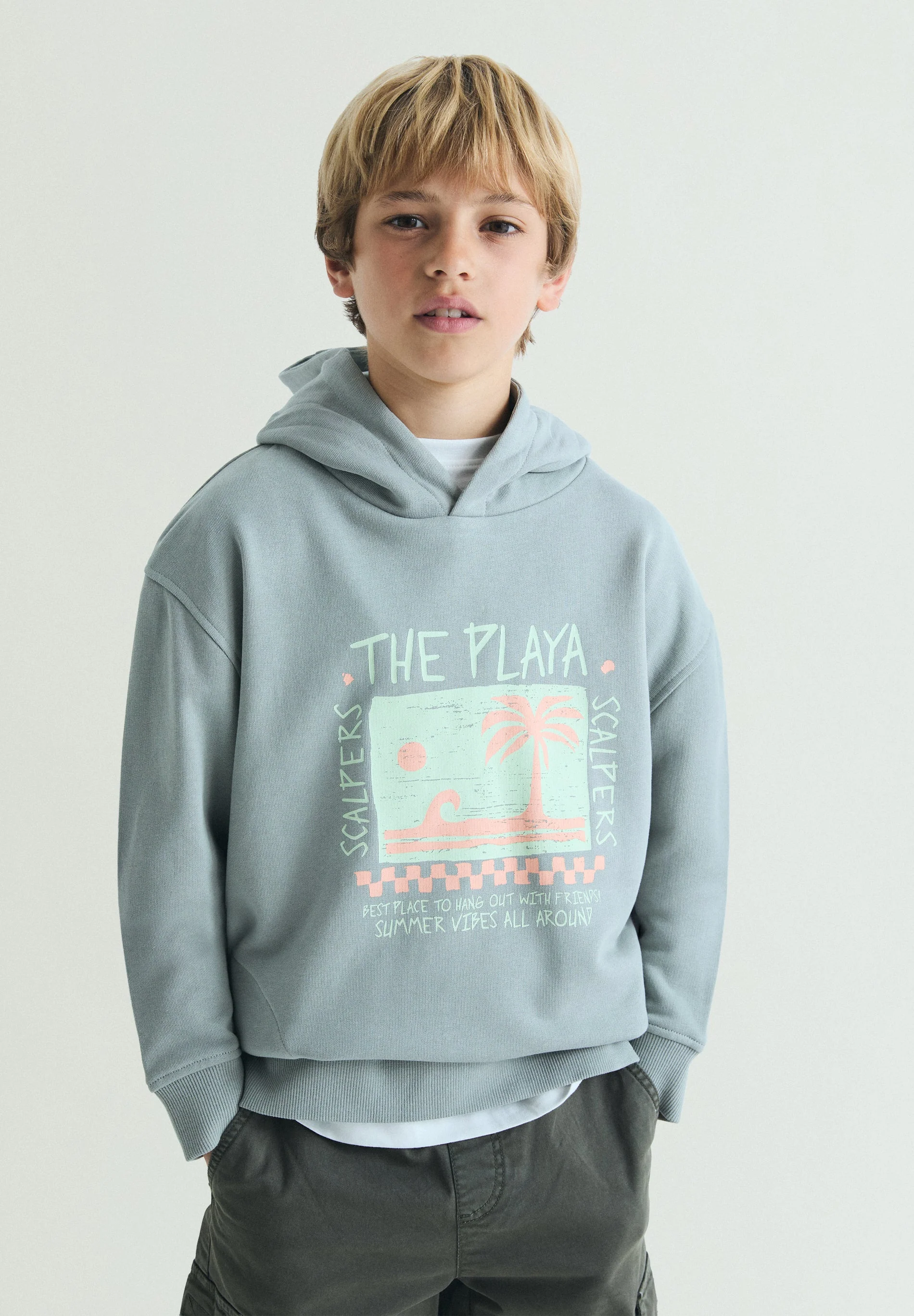 BEACH PRINT HOODIE