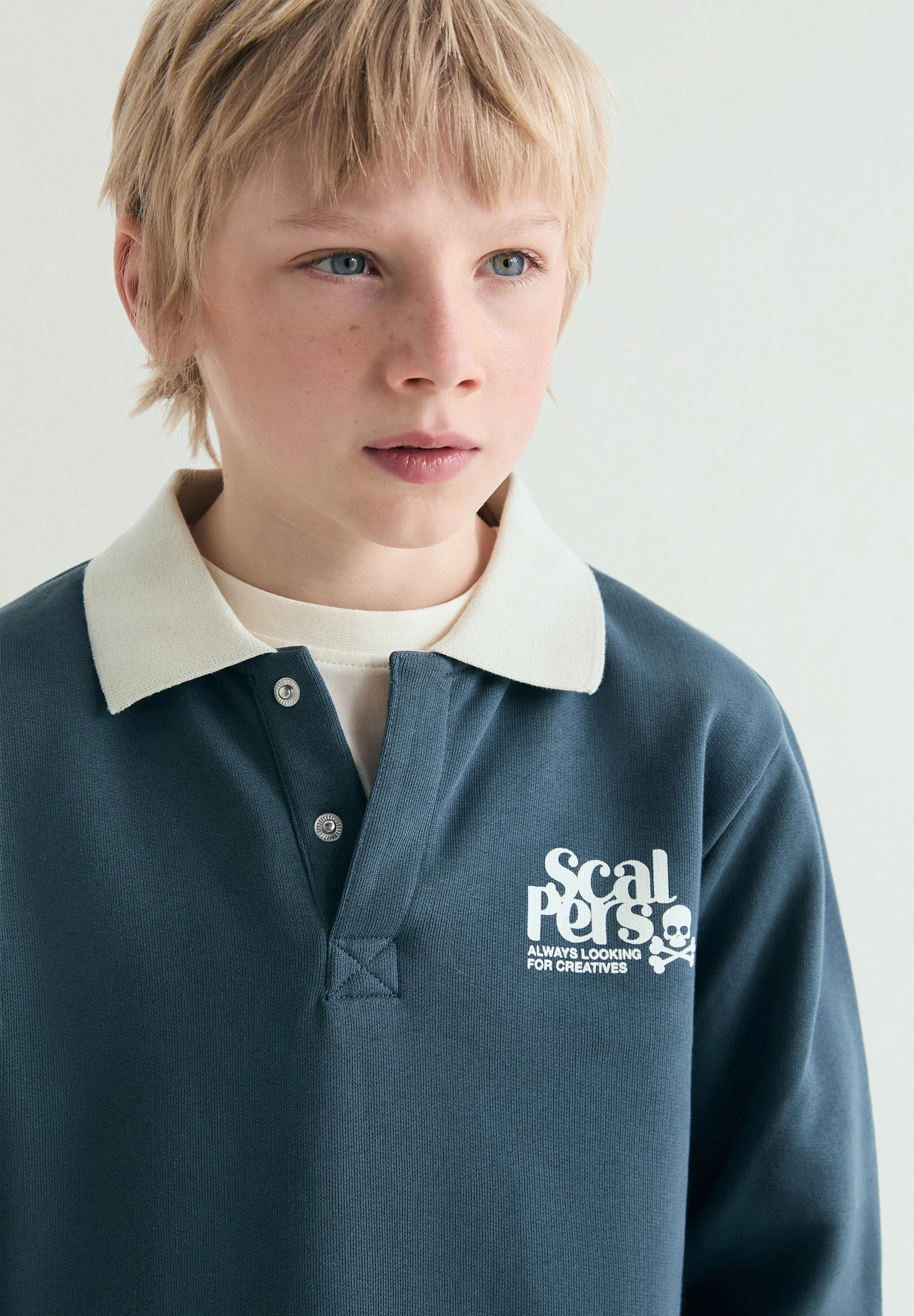 POLO SHIRT-STYLE SWEATSHIRT. - Image 6