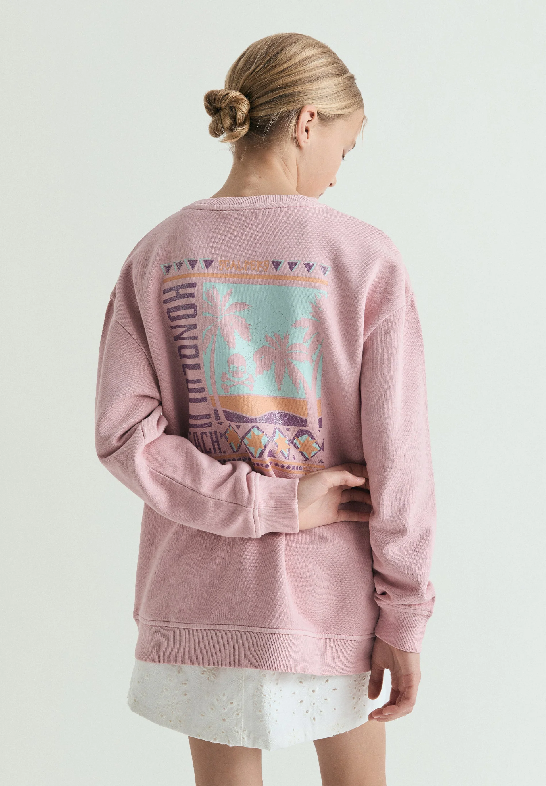 SWEATSHIRT WITH PRINTED BACK