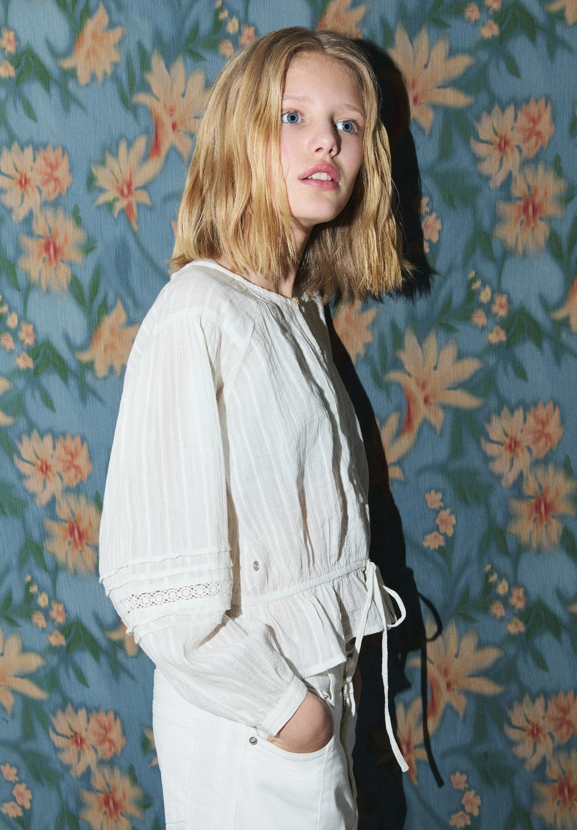 ROMANTIC BOW BLOUSE