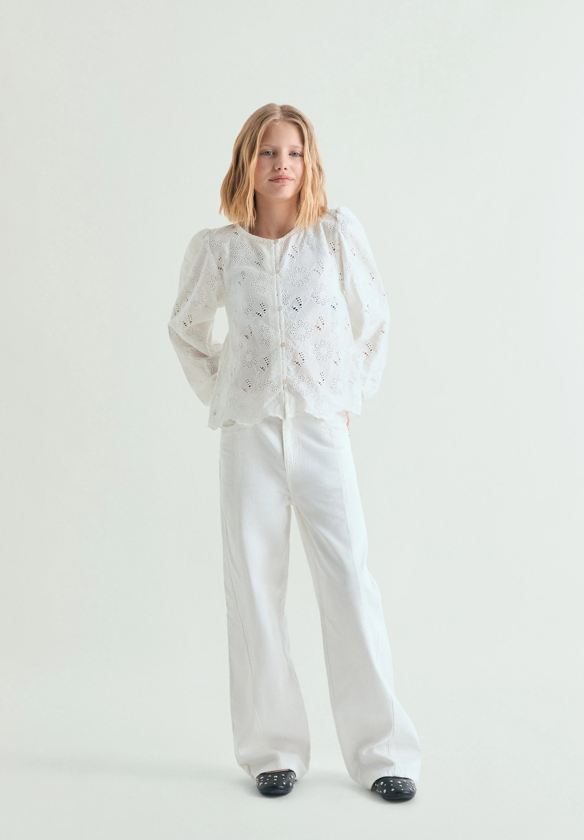 PERFORATED BLOUSE WITH BUTTONS - Image 3