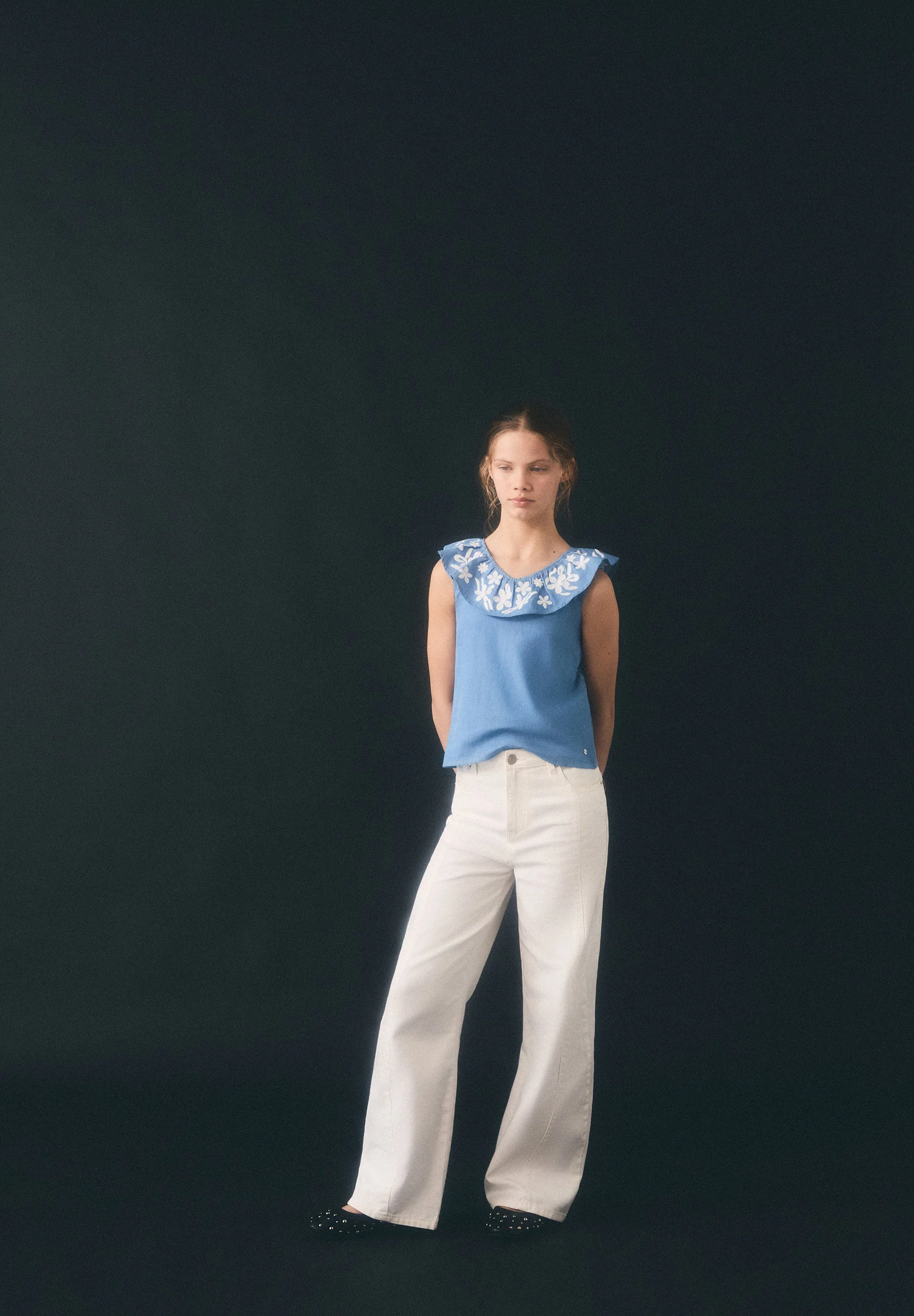 EMBROIDERED DENIM BLOUSE - Image 6