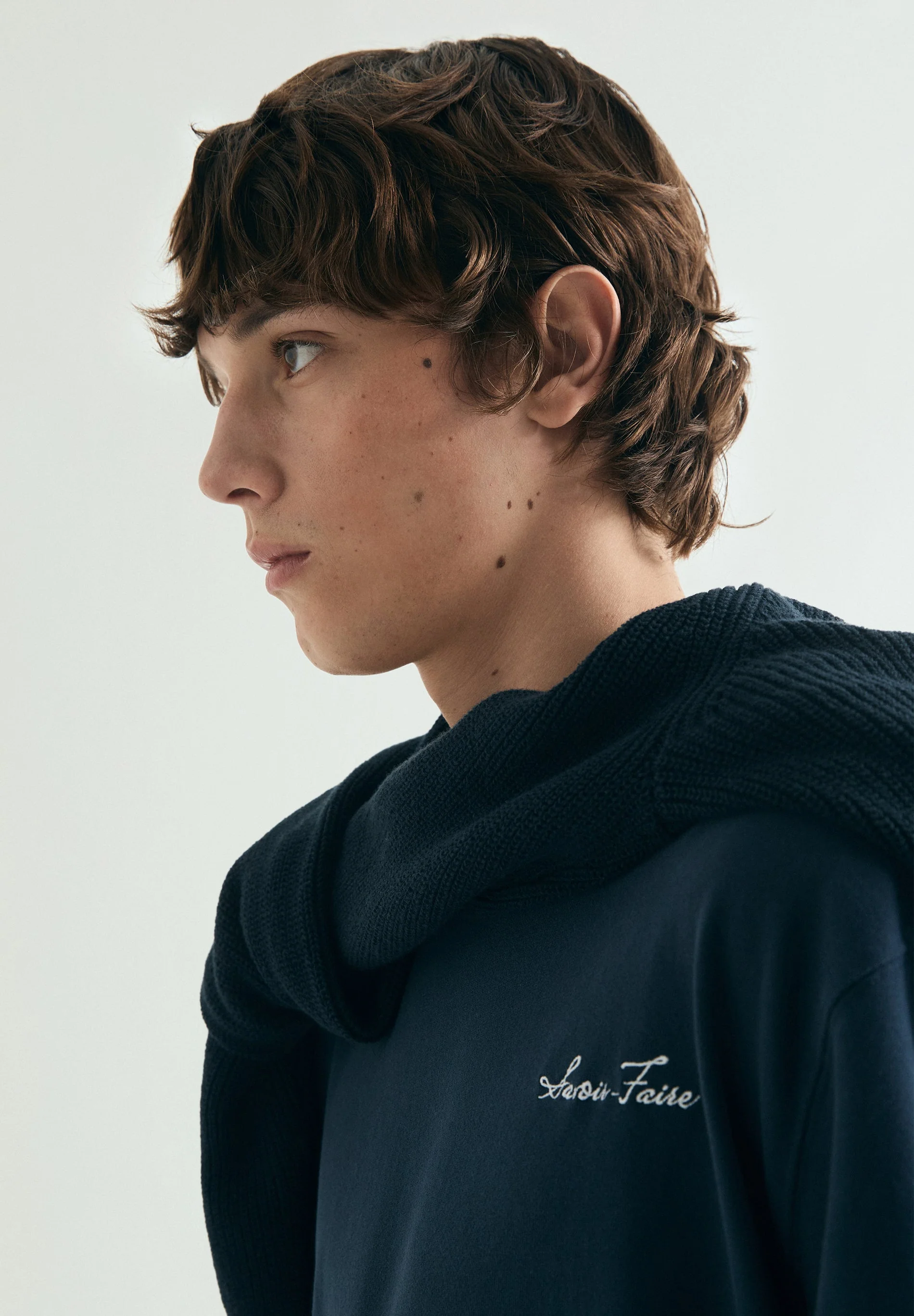 RELAXED CONTRAST EMBROIDERED T-SHIRT - Image 4