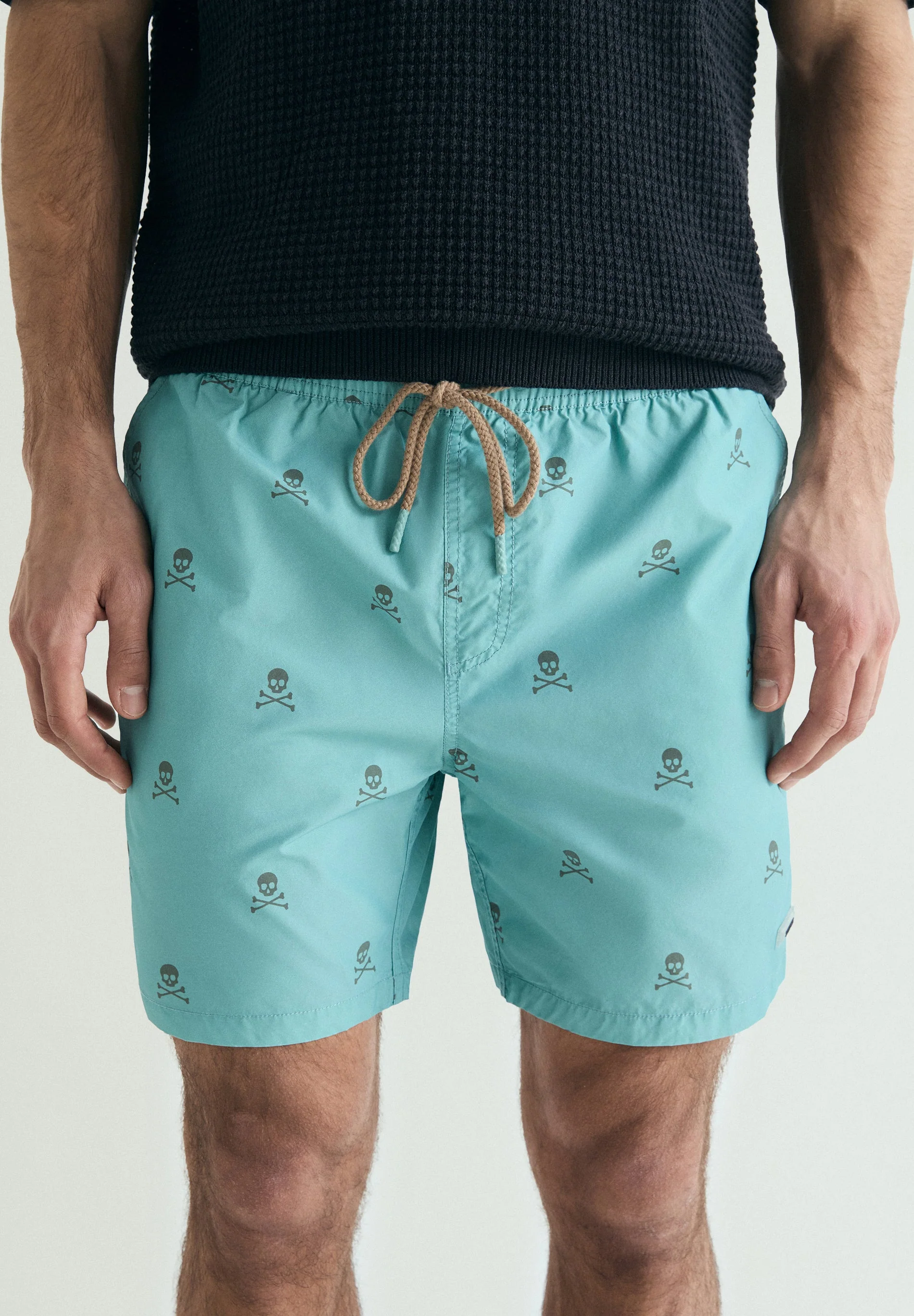 CONTRAST SKULL SWIMMING TRUNKS - Image 2