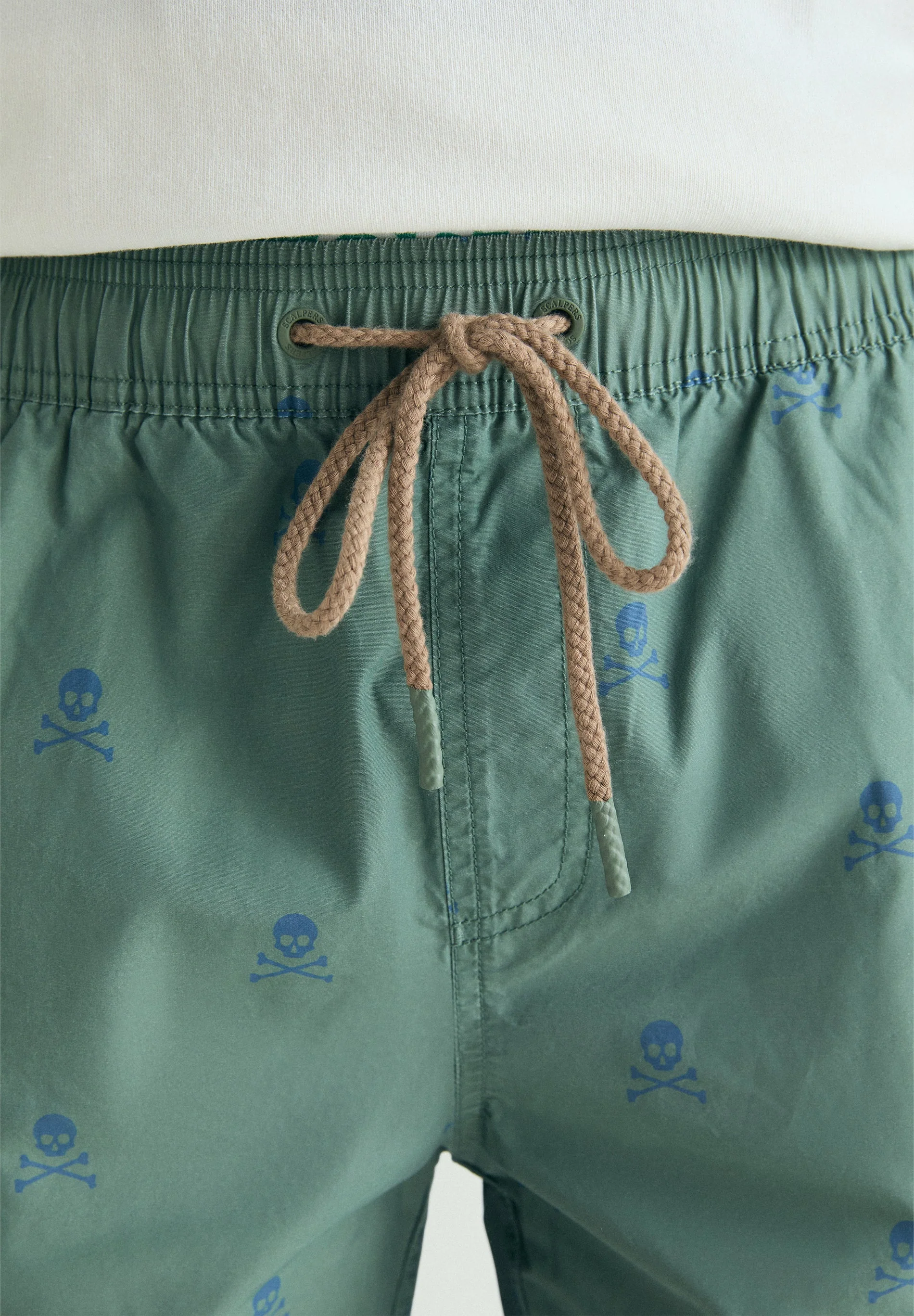 CONTRAST SKULL SWIMMING TRUNKS - Image 3