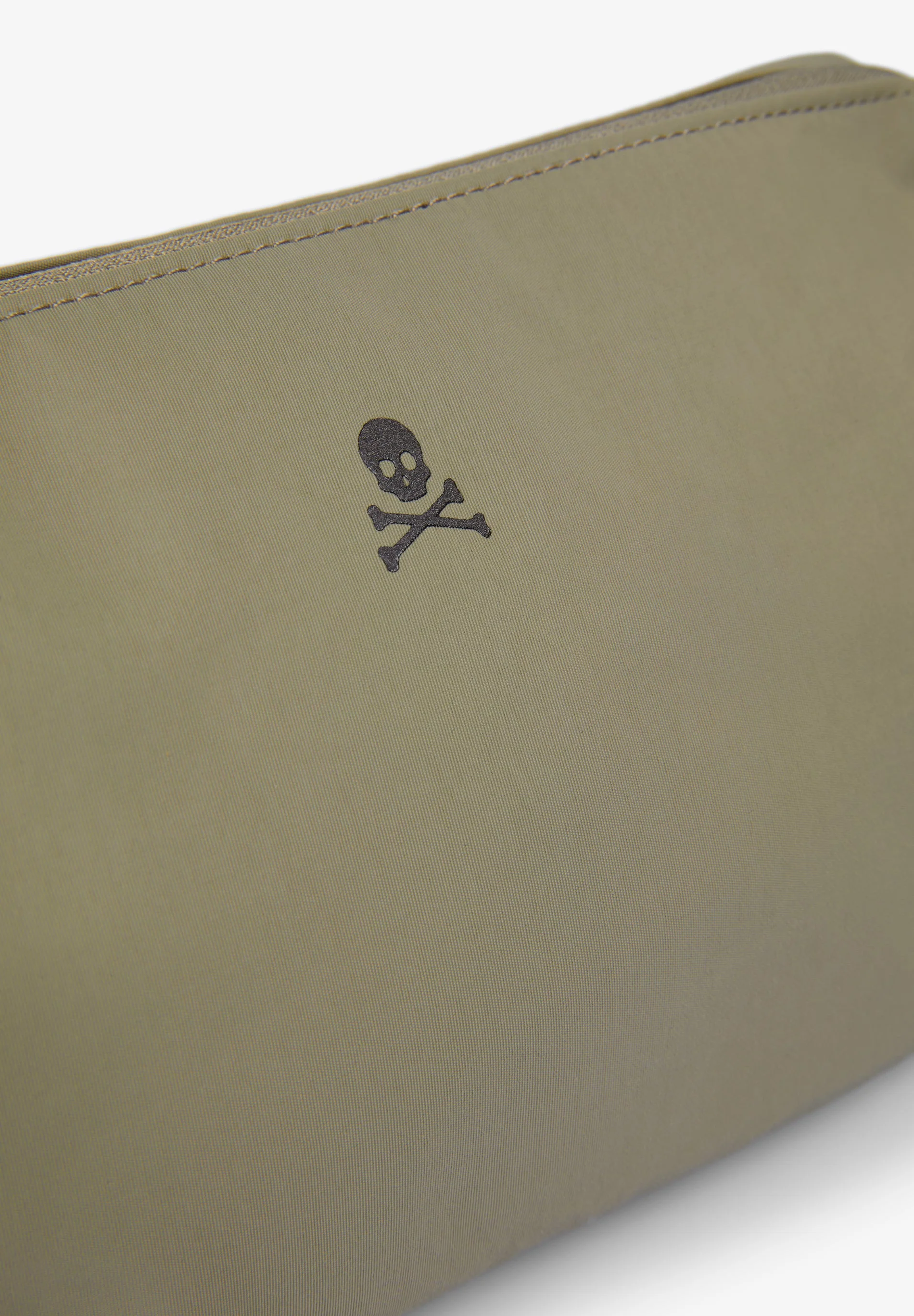 SKULL TRAVEL TOILETRY BAG - Image 5