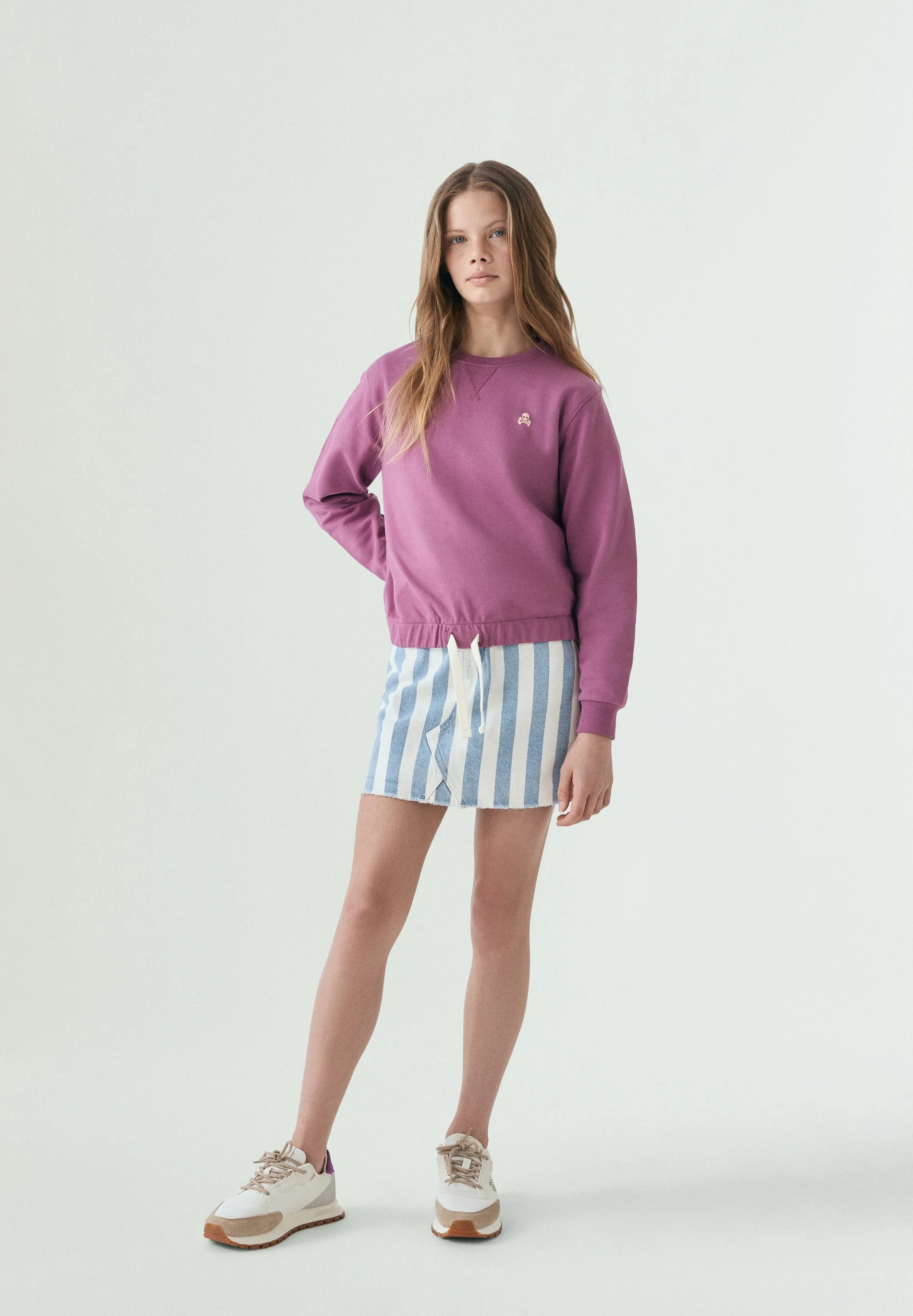 ADJUSTABLE DRAWSTRING SWEATSHIRT - Image 3