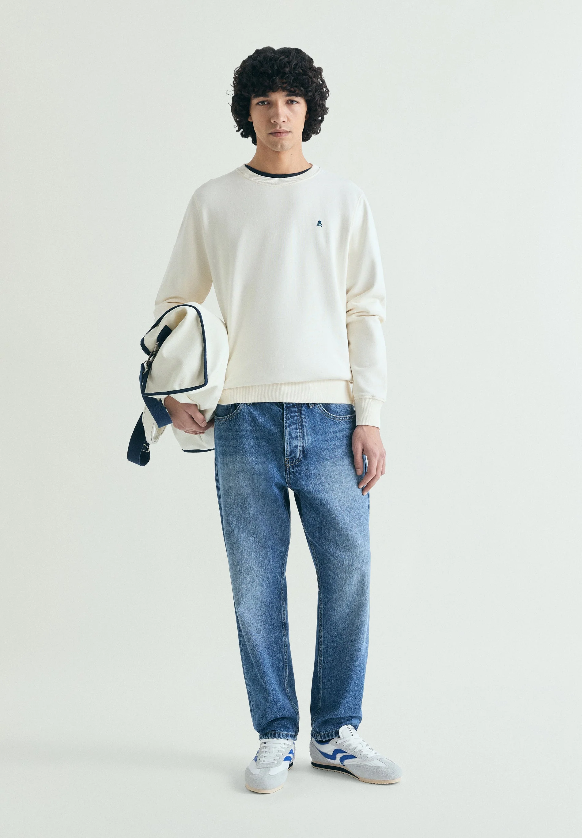 BASIC SWEATSHIRT WITH BACK PRINT - Image 4