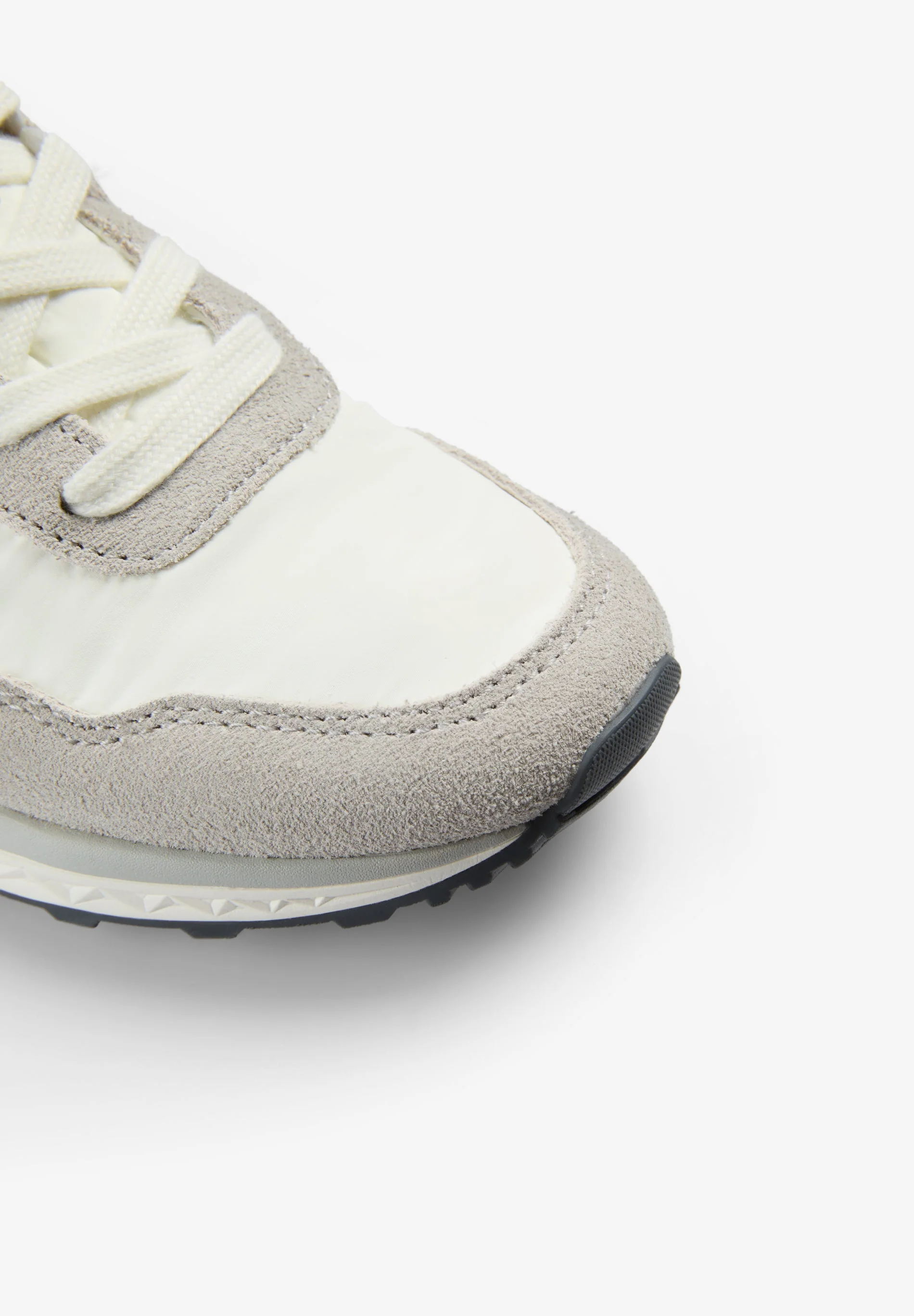 CONTRAST SPLIT SUEDE SNEAKERS - Image 7
