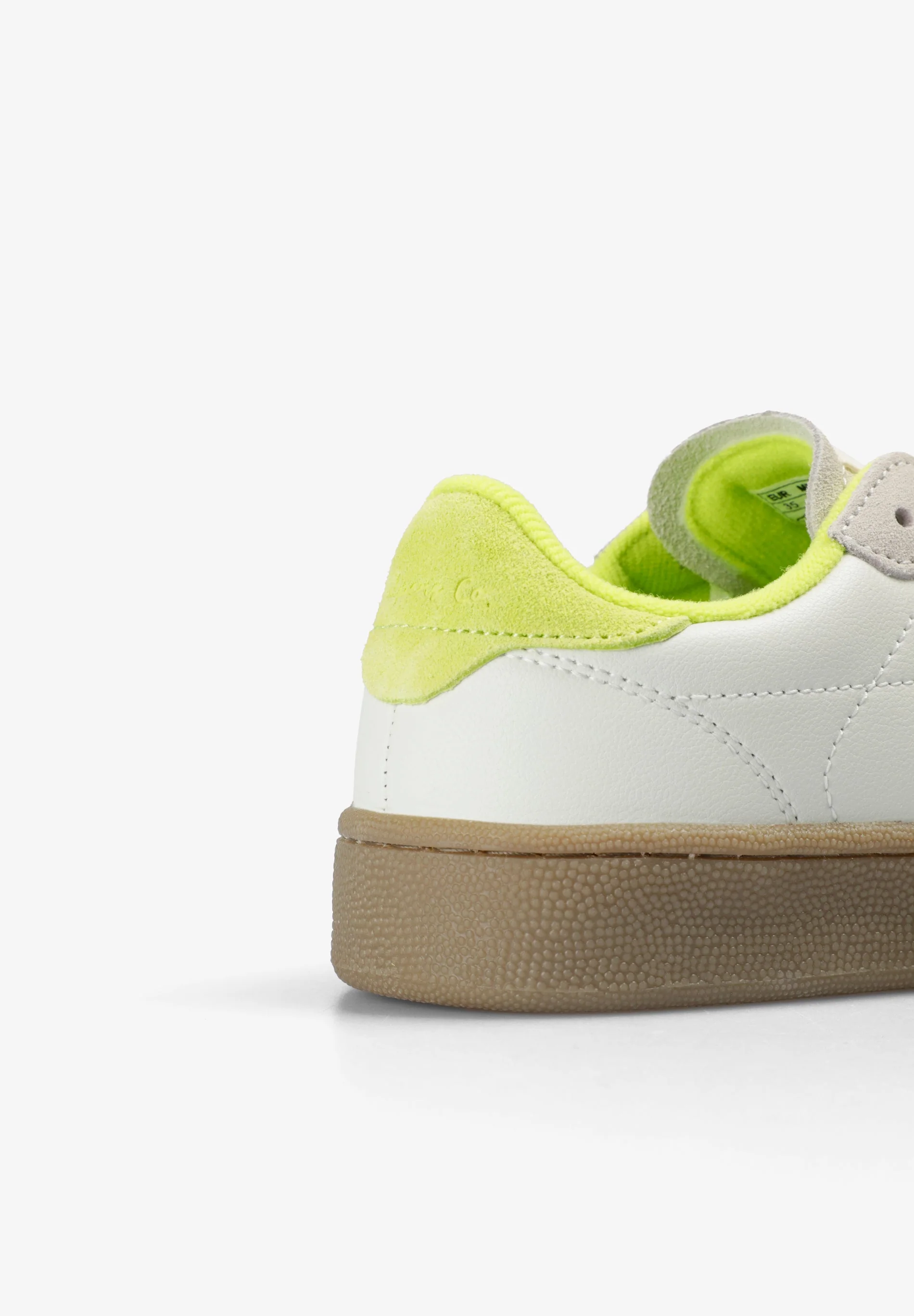 SNEAKERS WITH NEON SKULL DETAIL - Image 7