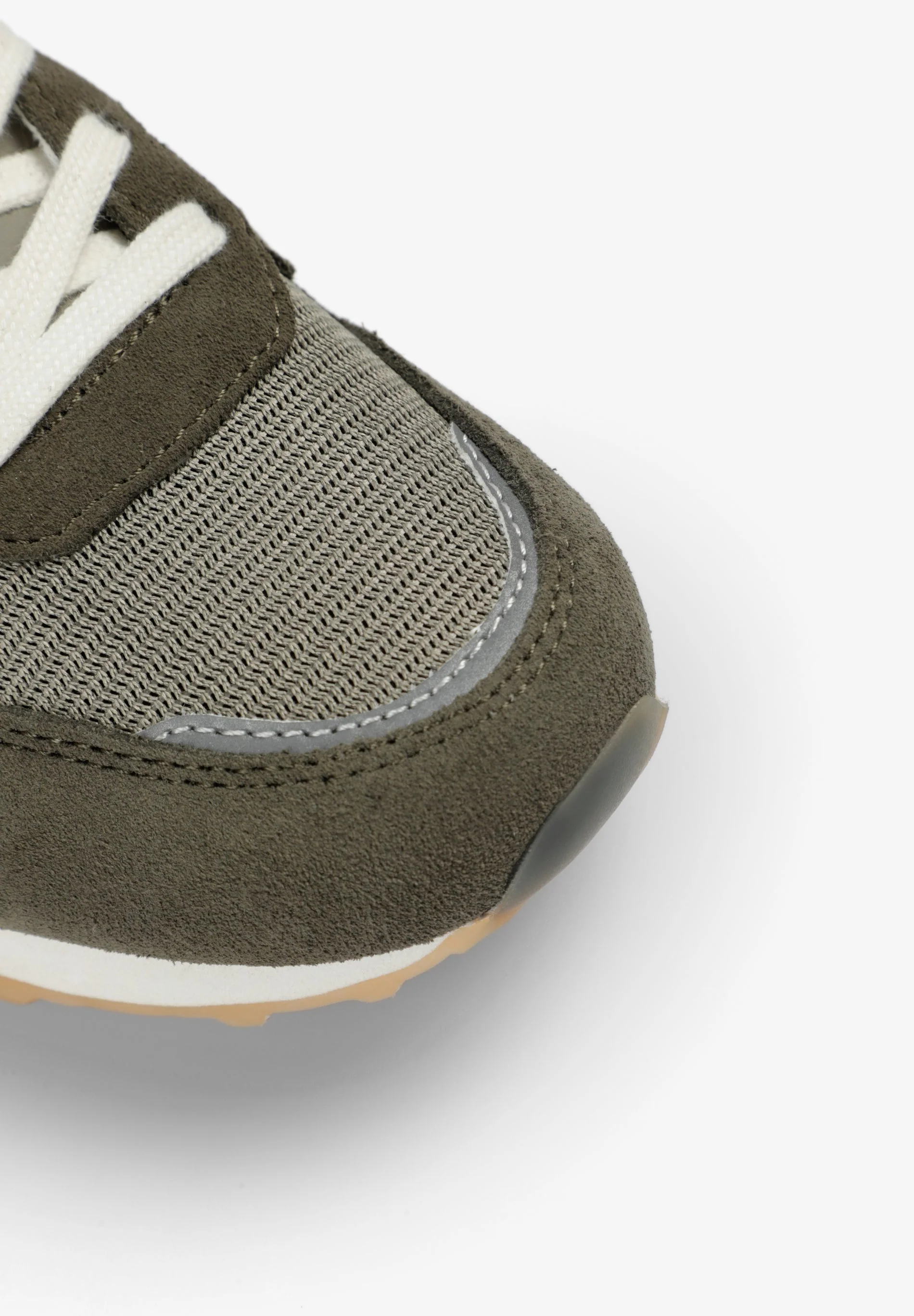SKULL SNEAKERS WITH CONTRAST SOLE - Image 7