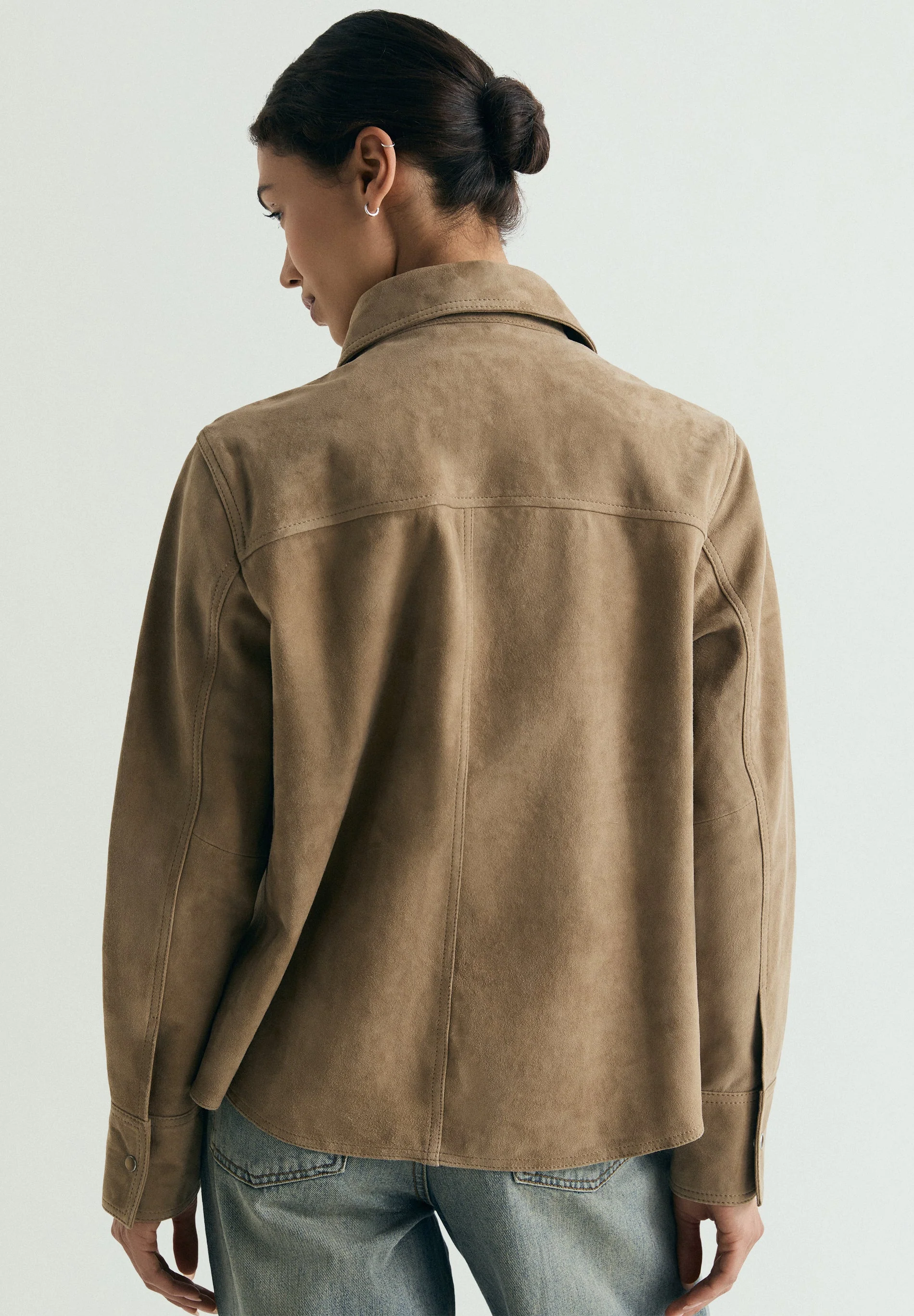 SUEDE SHIRT WITH FLORAL DETAIL - Image 4