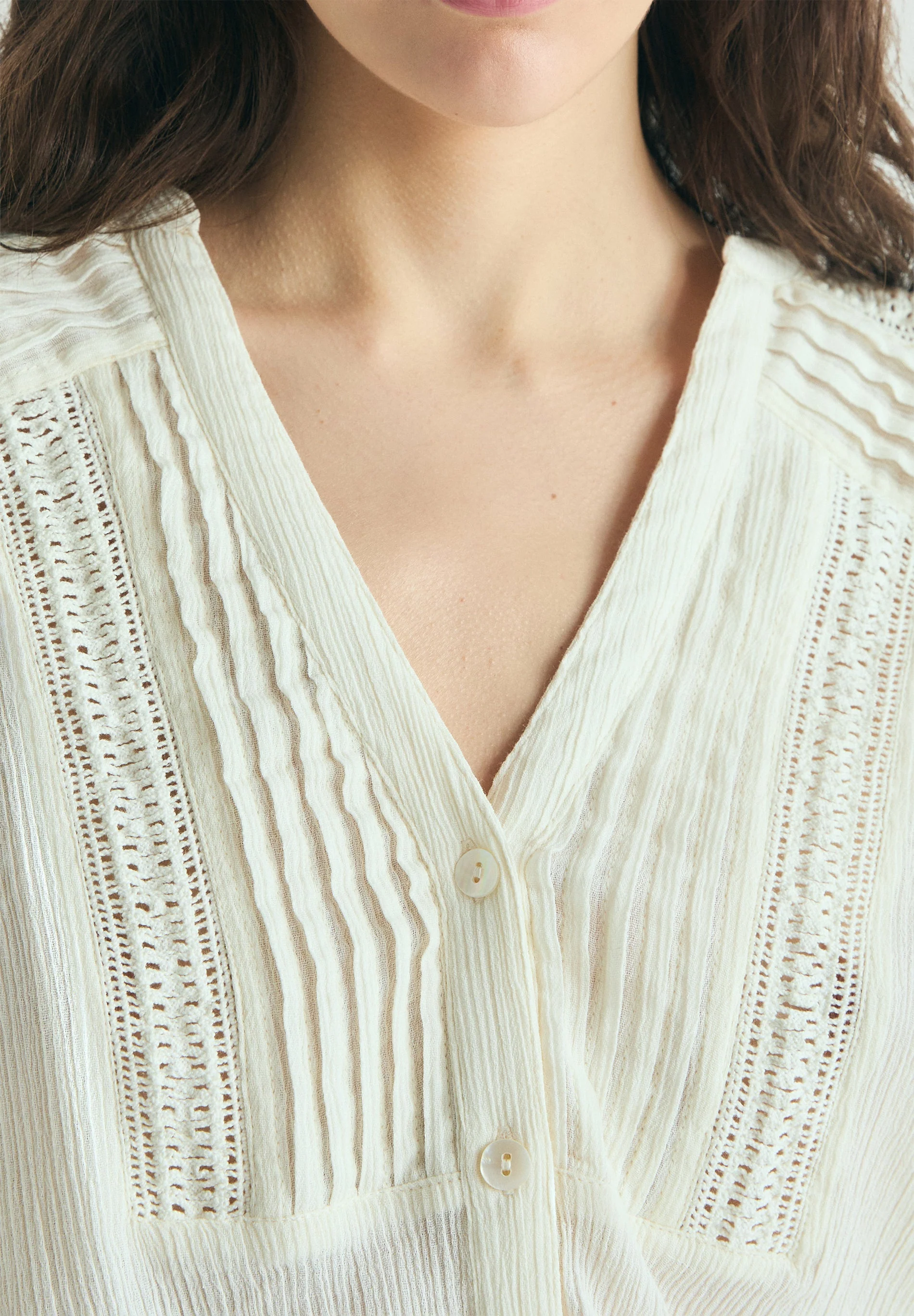 BLOUSE WITH LACE DETAIL - Image 4
