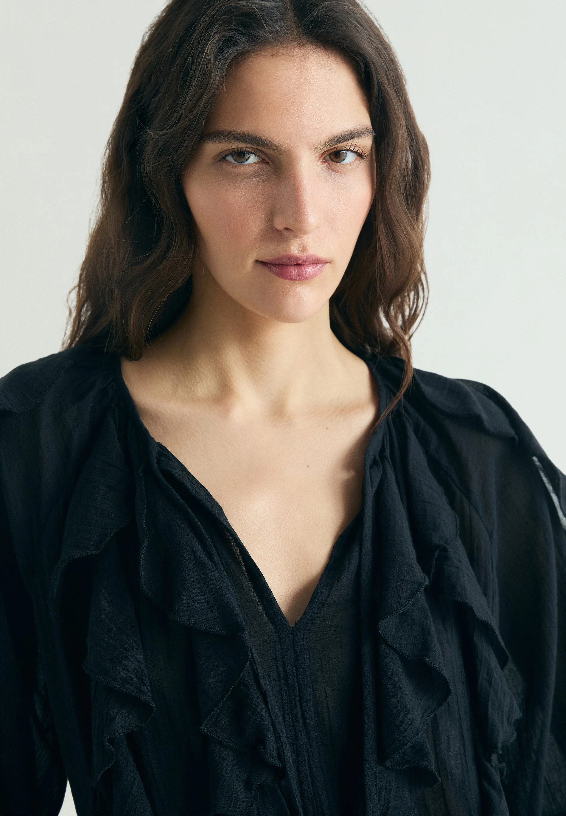 COTTON RUFFLED BLOUSE - Image 3