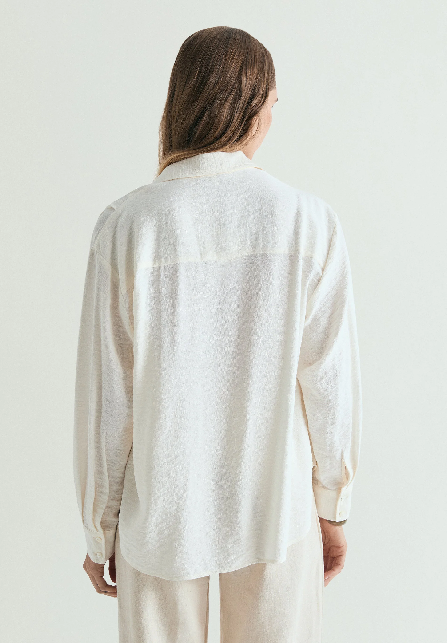 FLOWING PLEATED SHIRT - Image 4