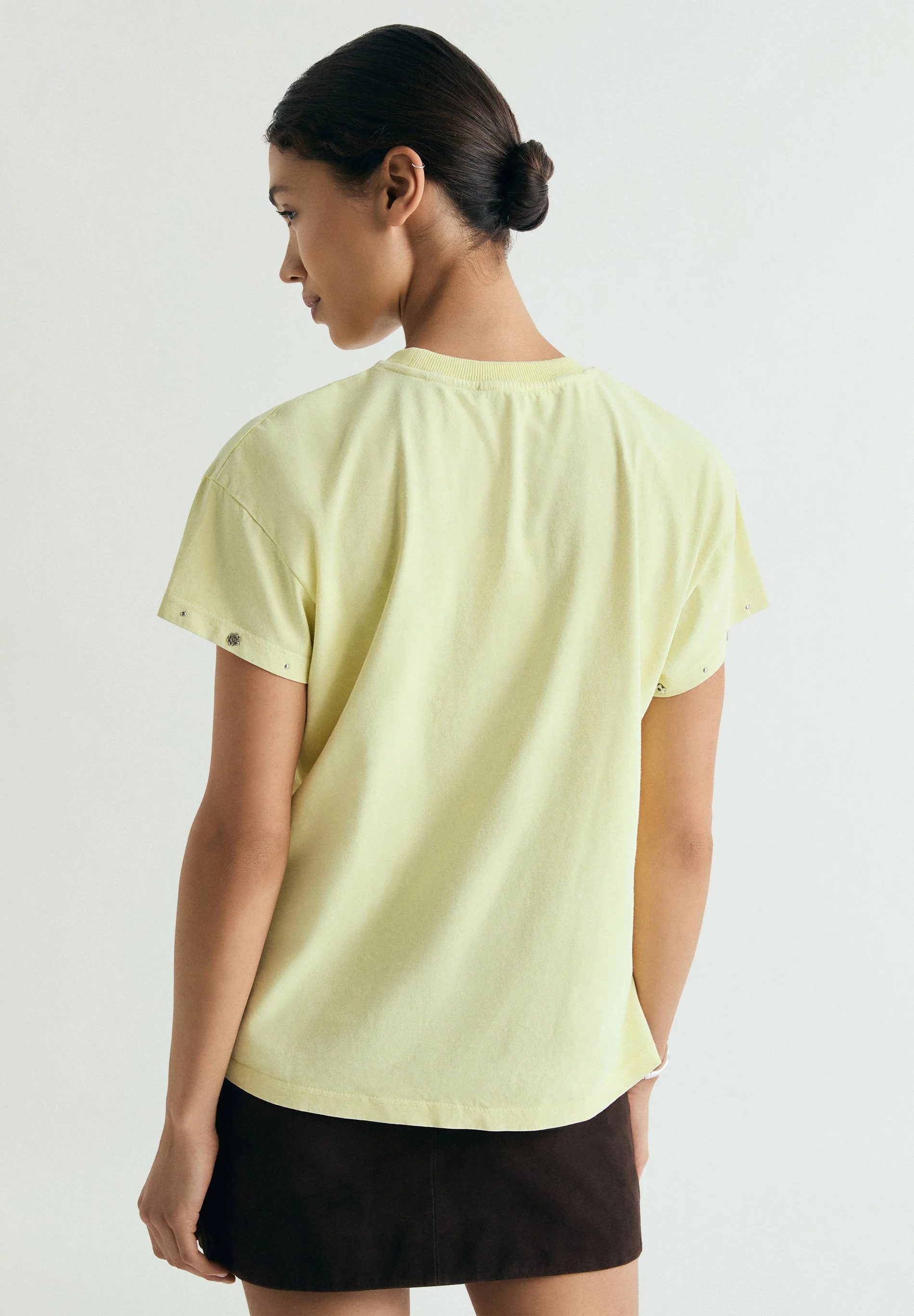 SKULL T-SHIRT WITH STUDS - Image 3
