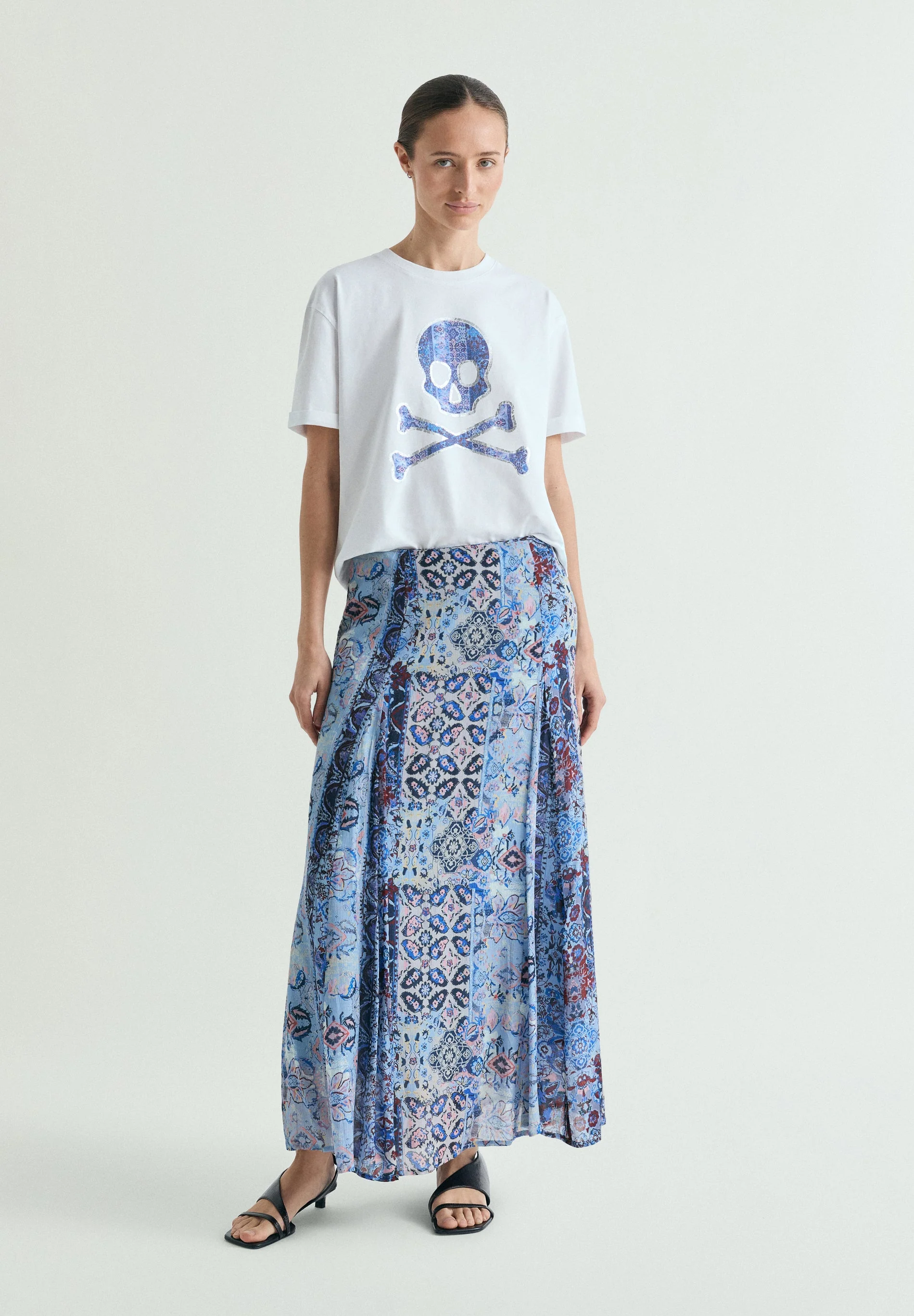 PRINTED SKULL T-SHIRT - Image 2