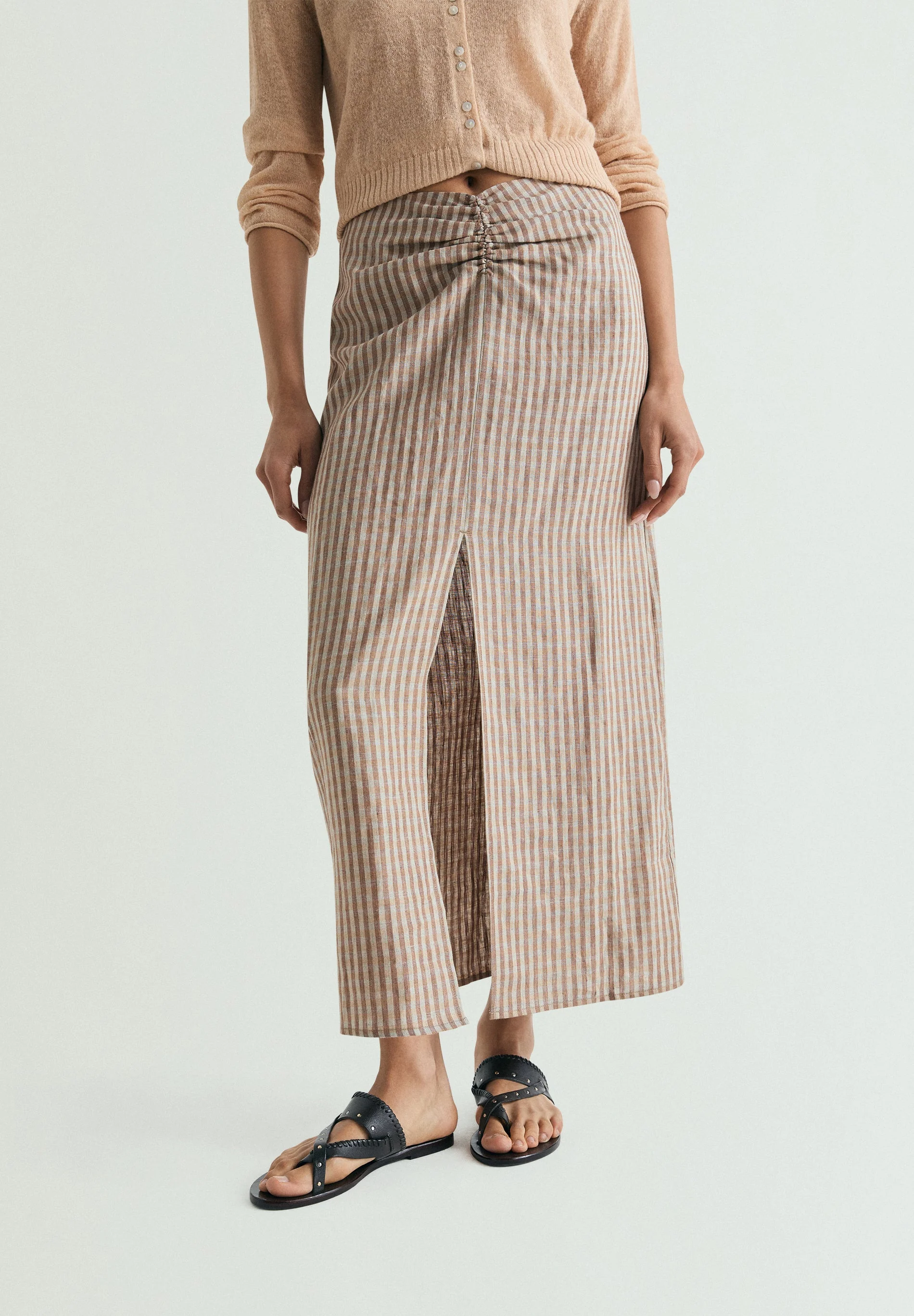 GATHERED GINGHAM SKIRT - Image 2