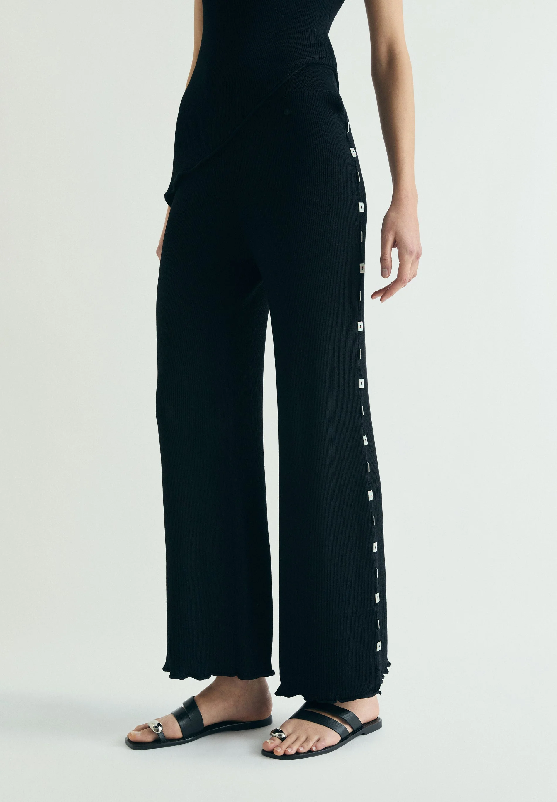 KNIT TROUSERS WITH SIDE APPLIQUÉS - Image 3