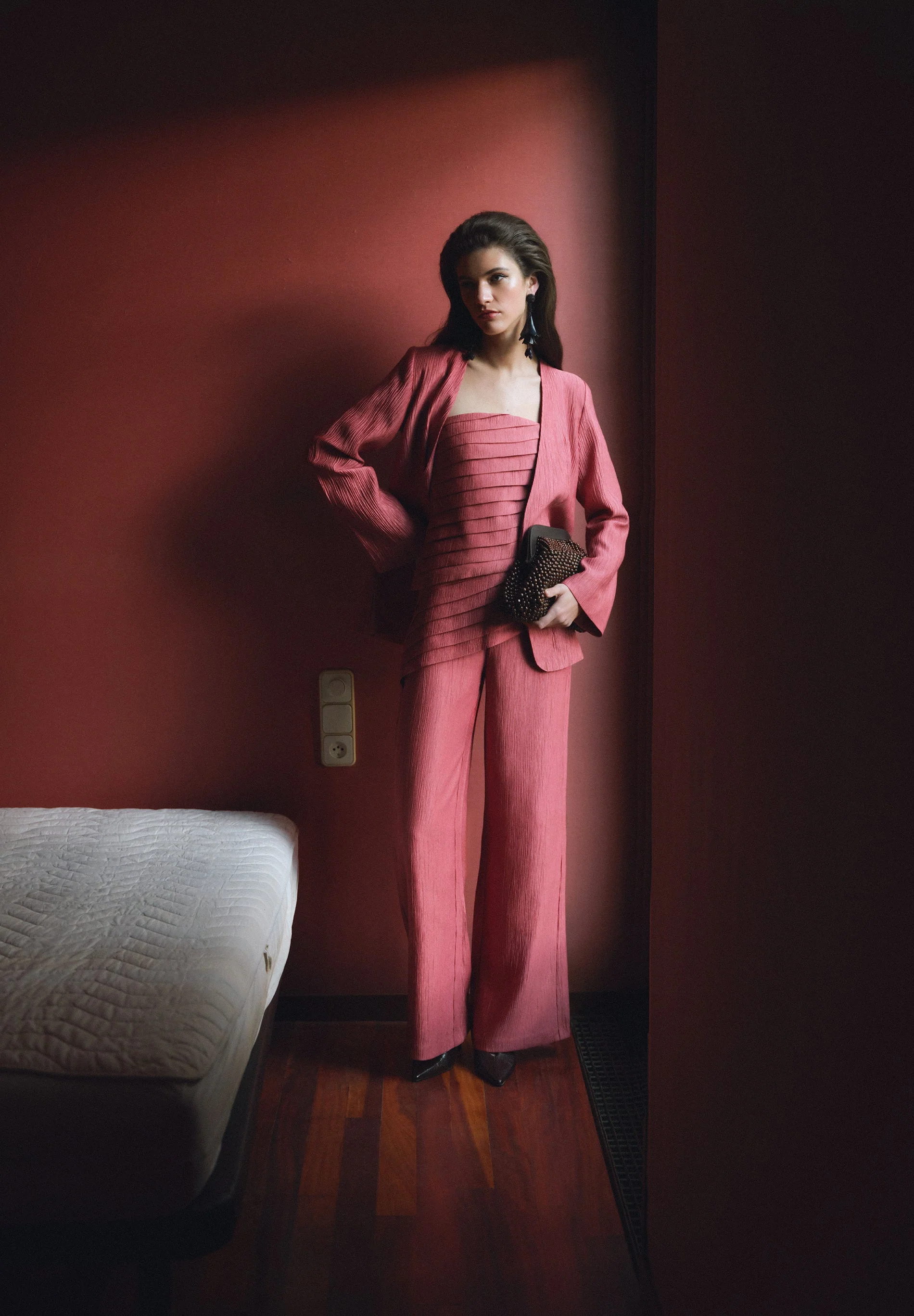 TEXTURED DRAPED TROUSERS - Image 6