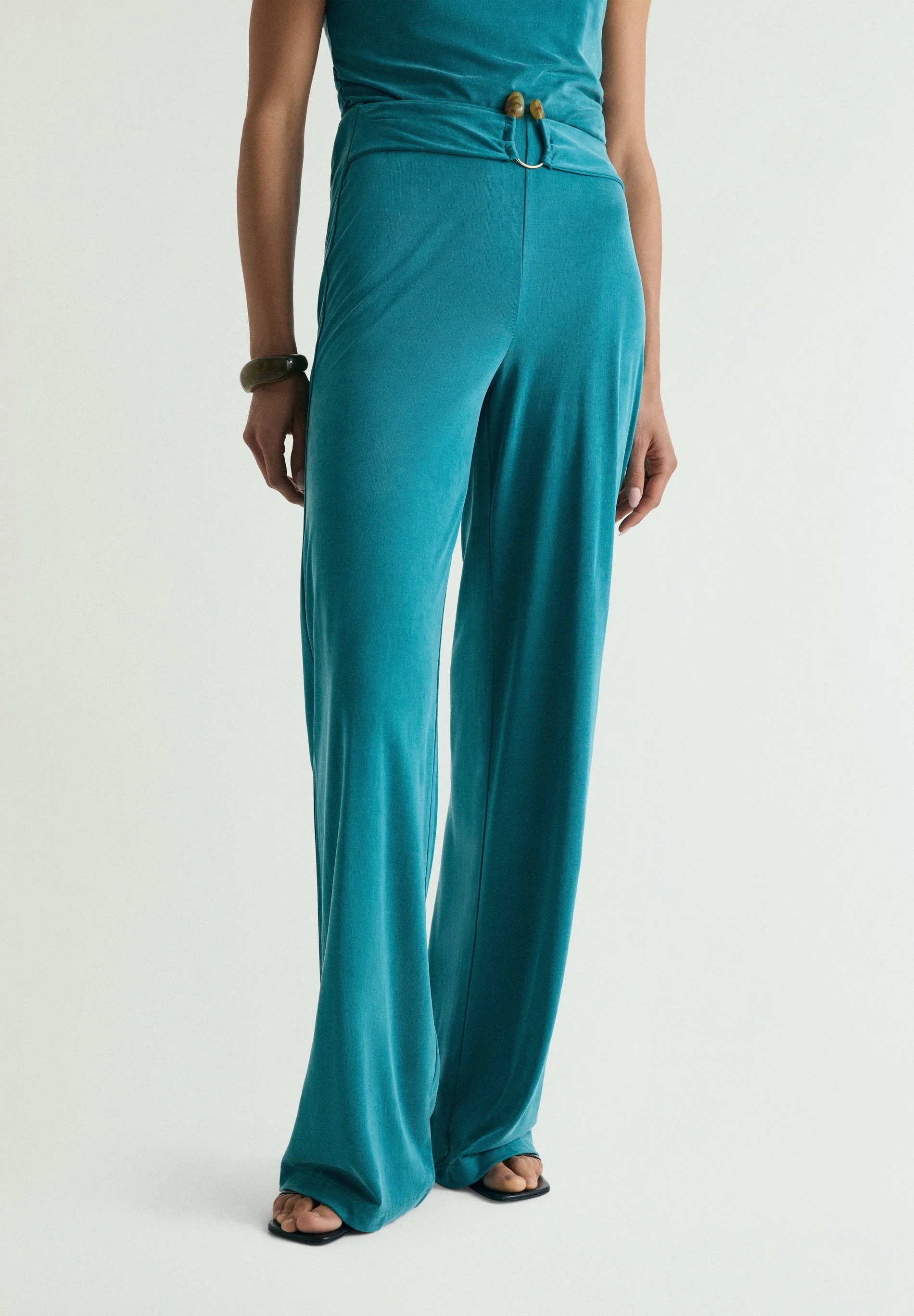 FLOWING TROUSERS WITH BELT - Image 2