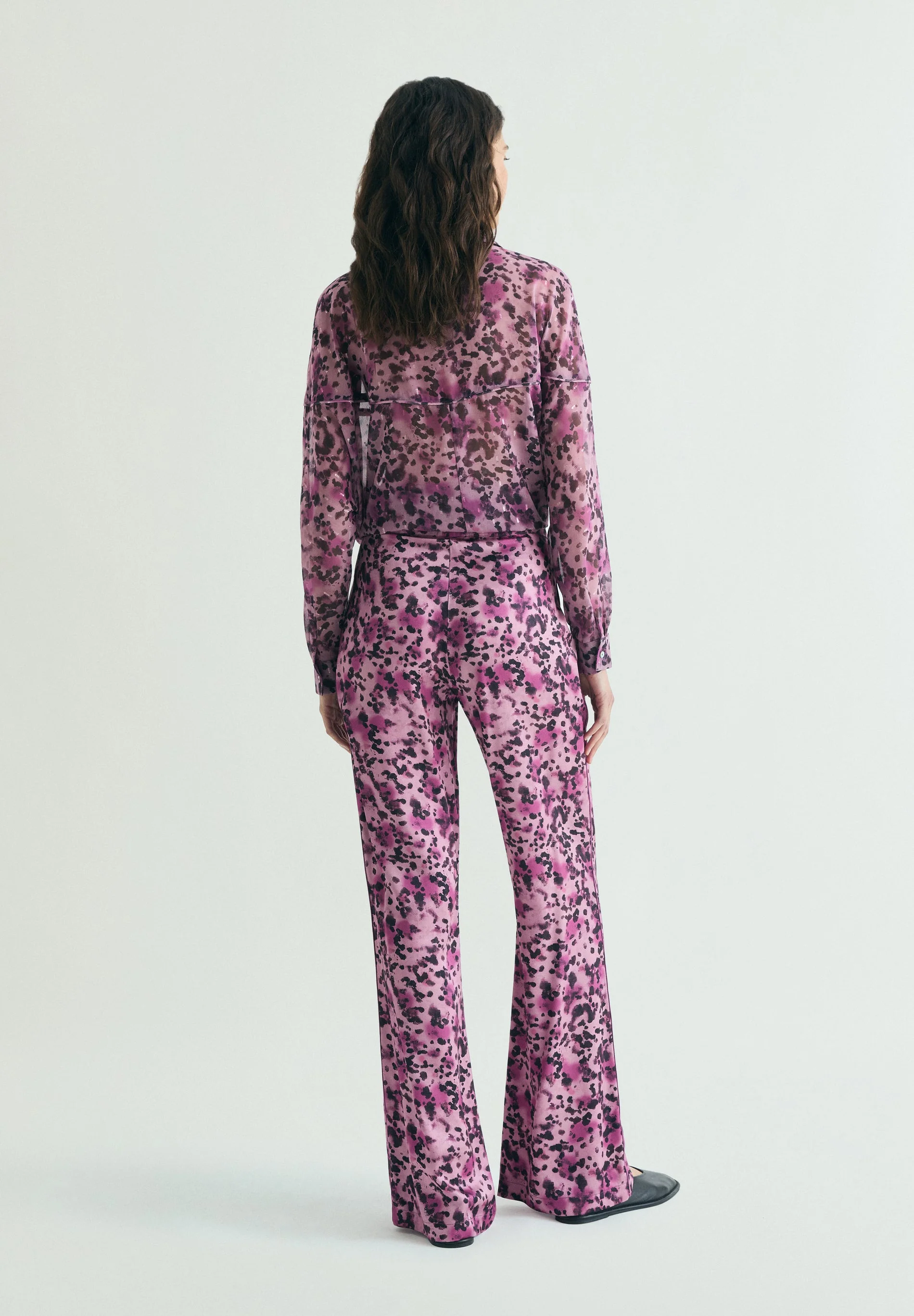 FLUID ANIMAL PRINT TROUSERS - Image 3