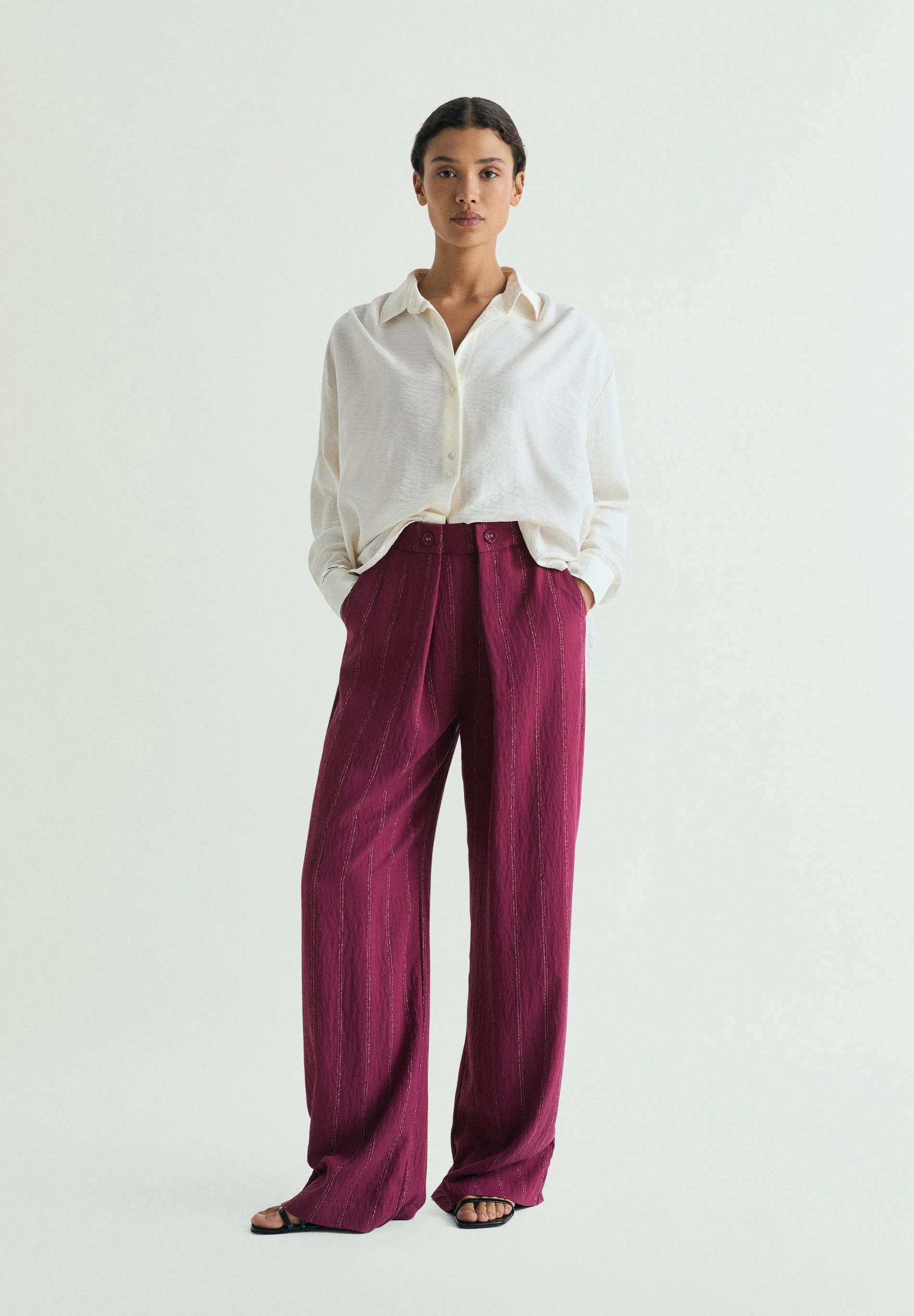 STRIPED TROUSERS WITH DARTS