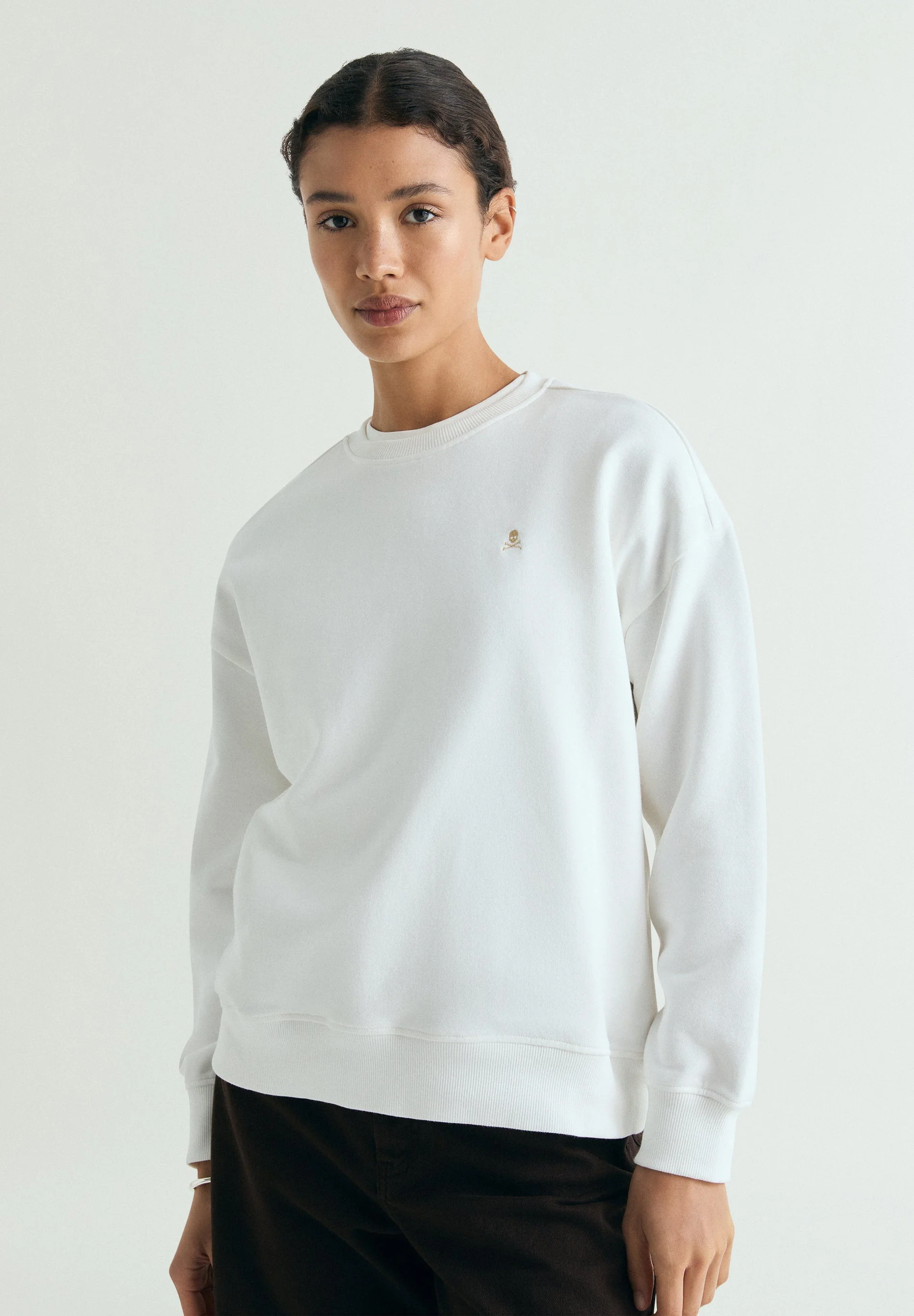 SWEATSHIRT WITH BACK EMBROIDERY - Image 2