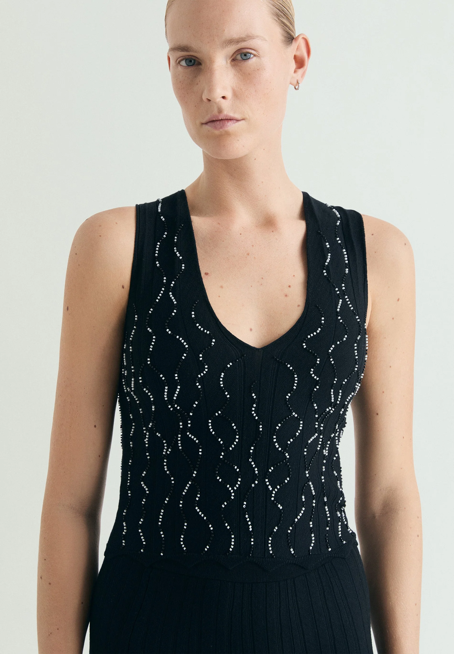 SCBEADS KNIT TOP