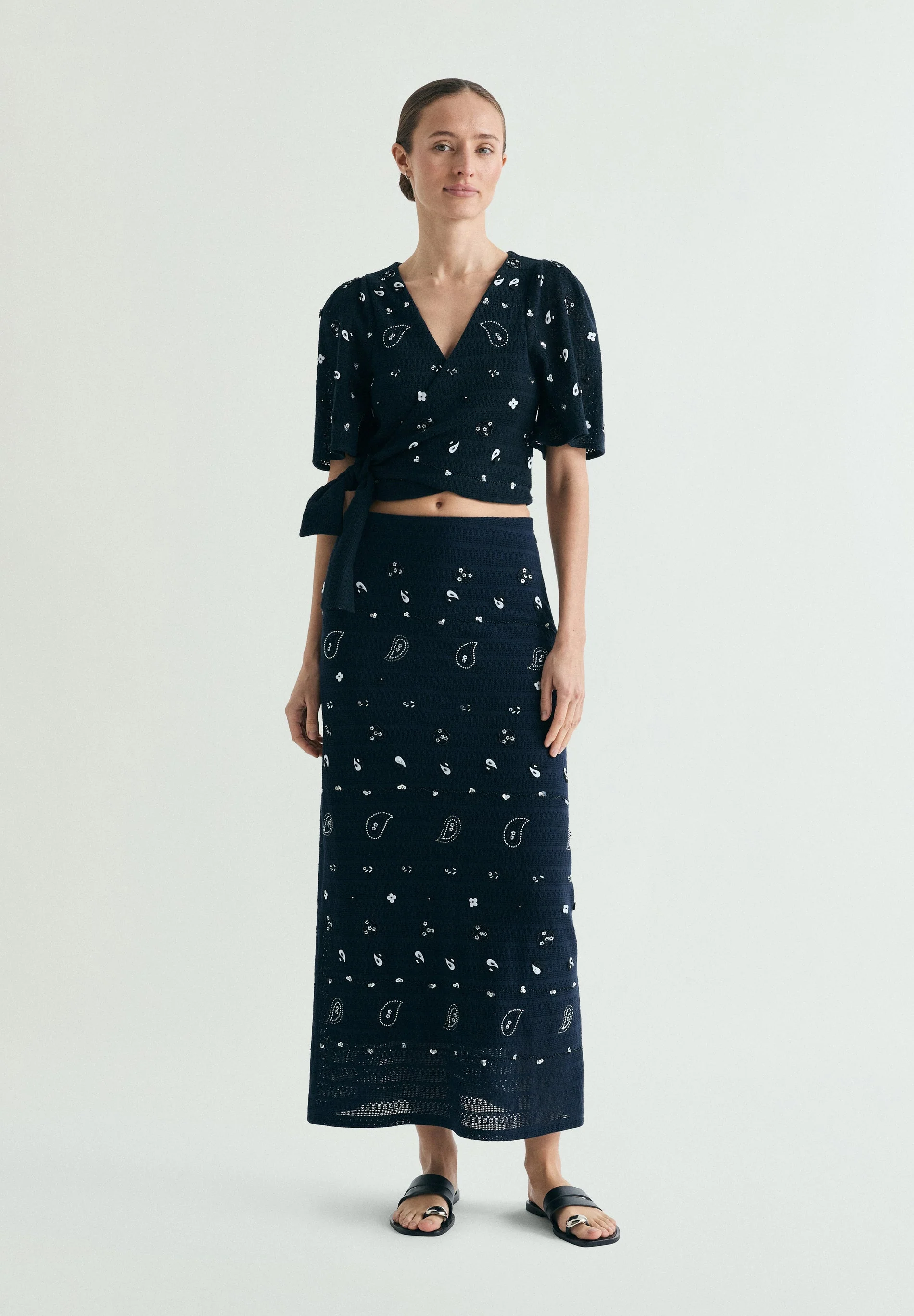 KNIT TOP WITH BEADS - Image 2