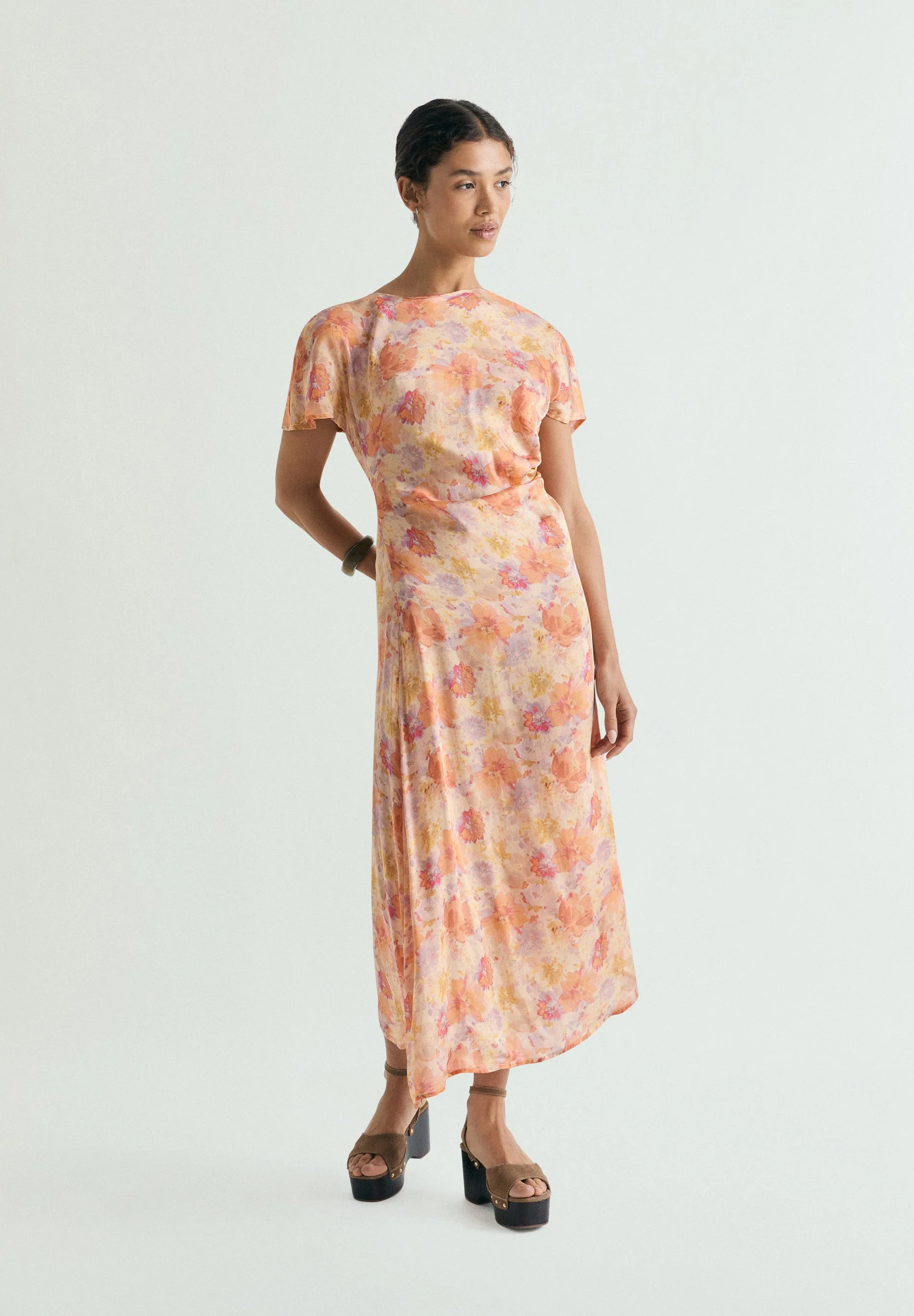 FLOWING FLORAL DRESS - Image 4