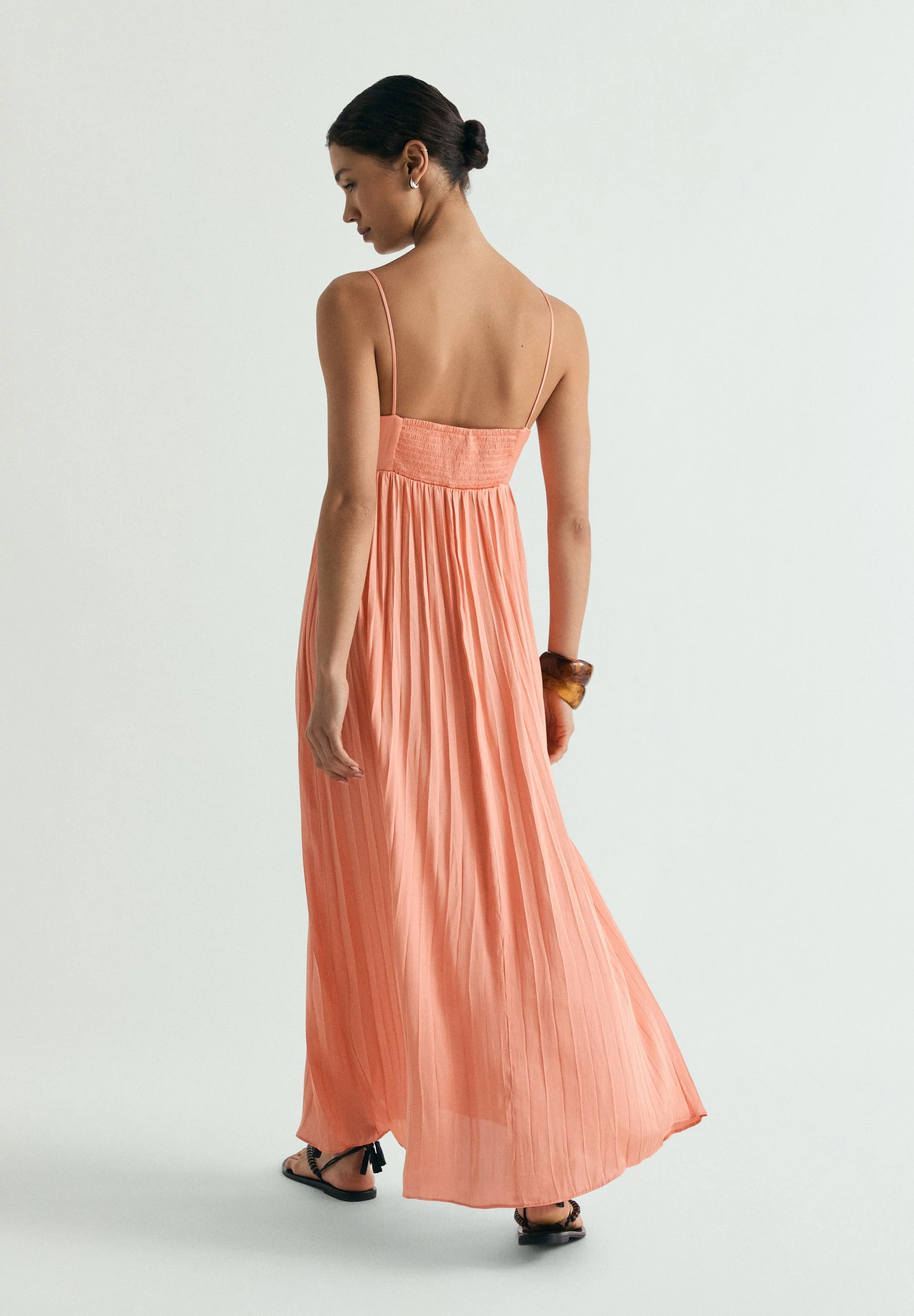 MIDI DRESS WITH FLORAL DETAIL - Image 4