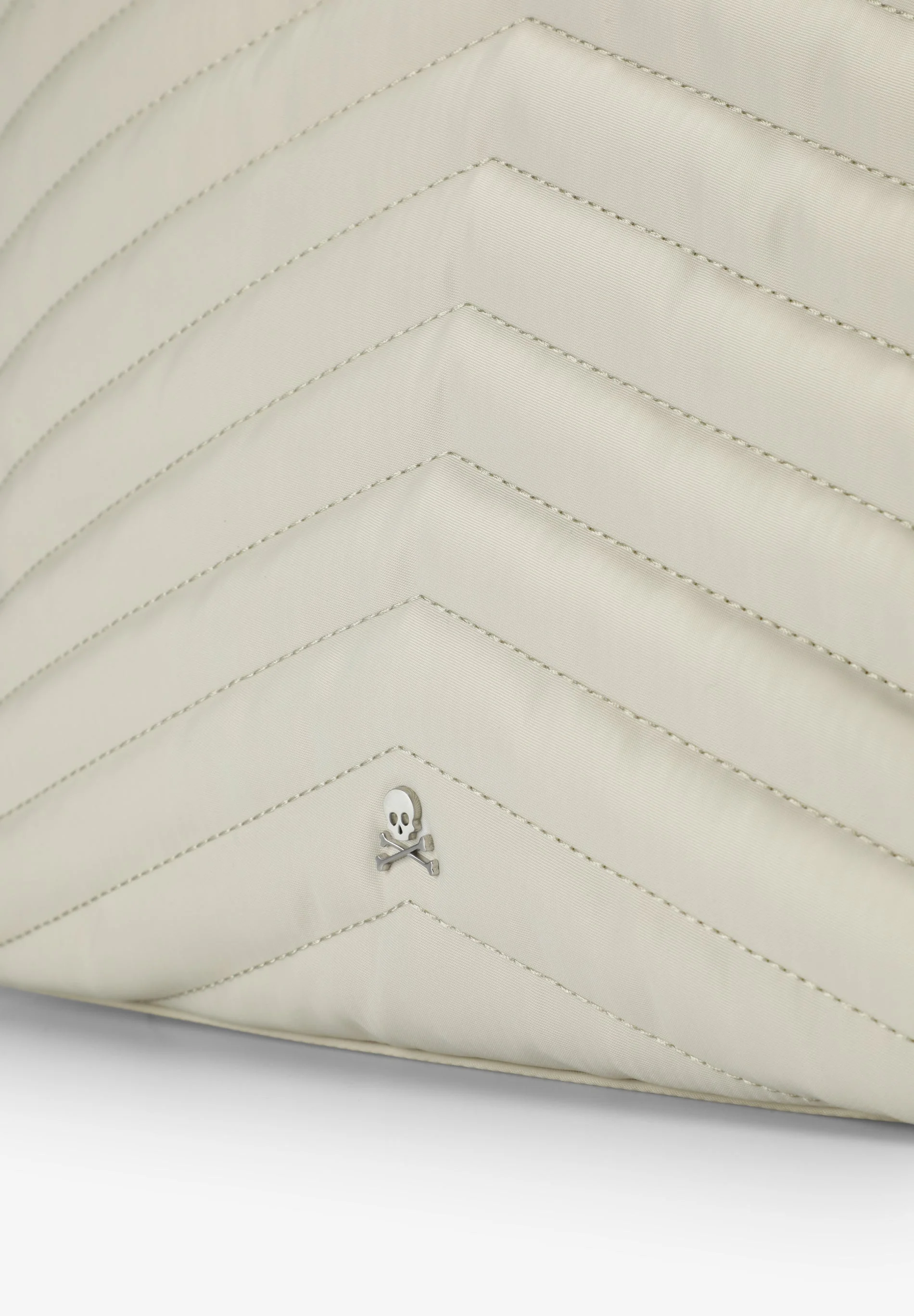 QUILTED TOTE BAG - Image 7