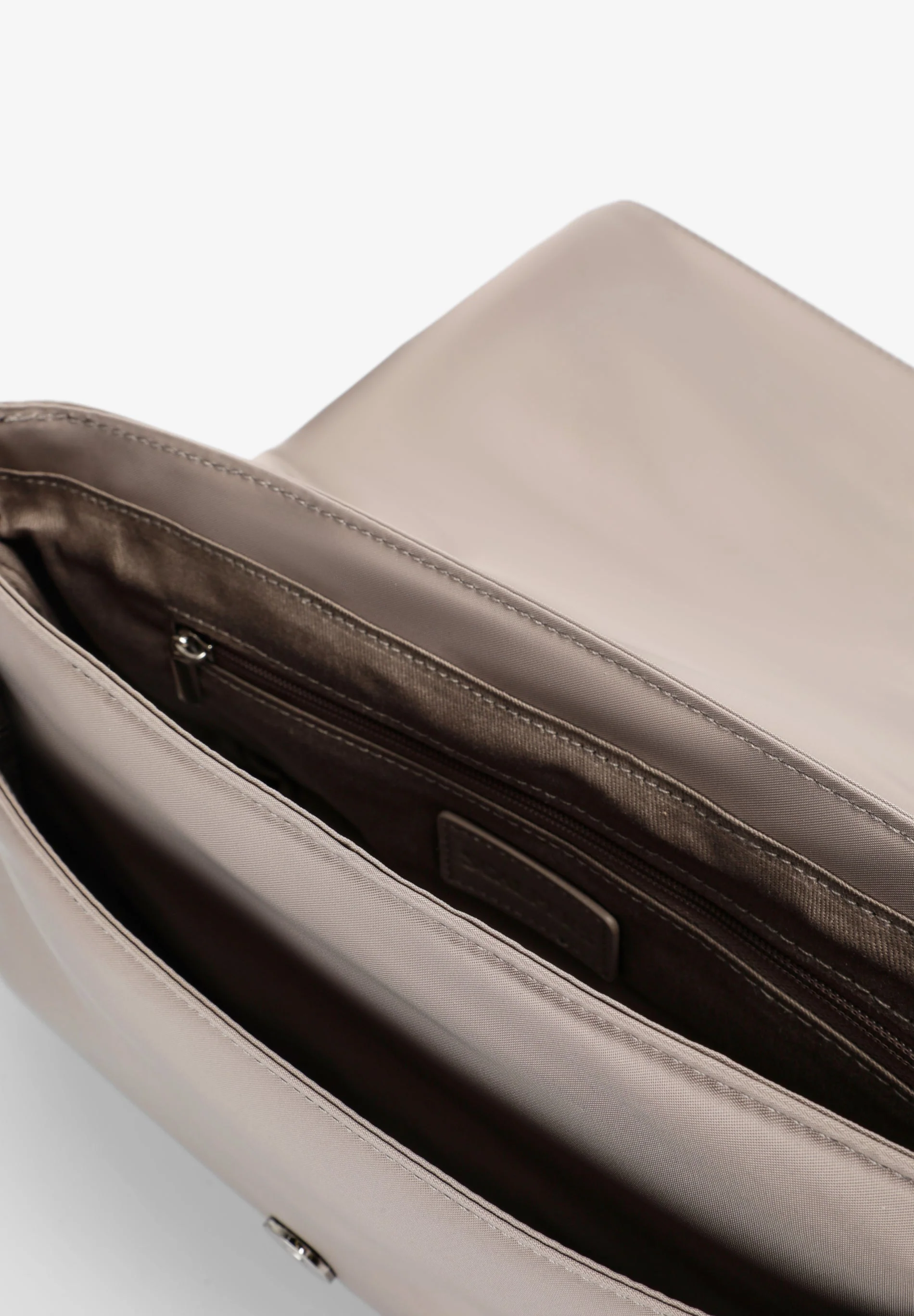 QUILTED CROSSBODY BAG - Image 6