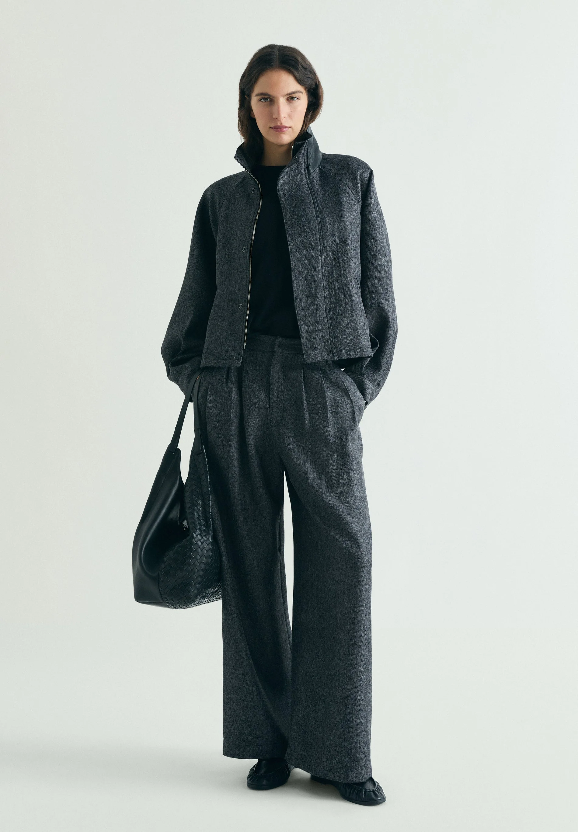 BOMBER JACKET WITH CONTRAST COLLAR - Image 5