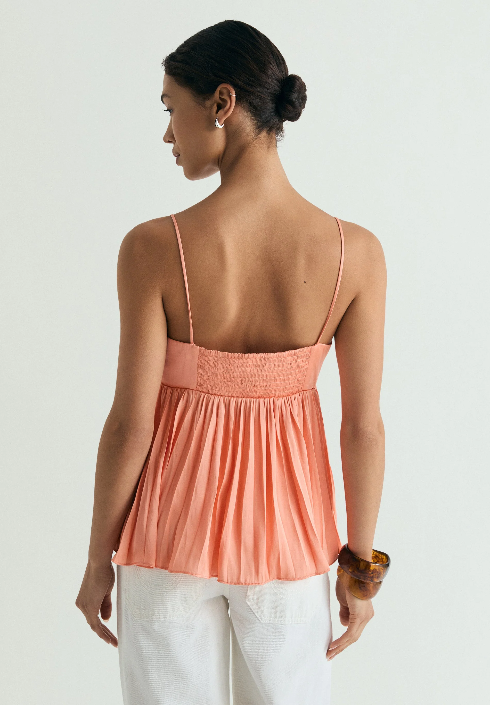 TOP WITH FLORAL DETAIL - Image 3