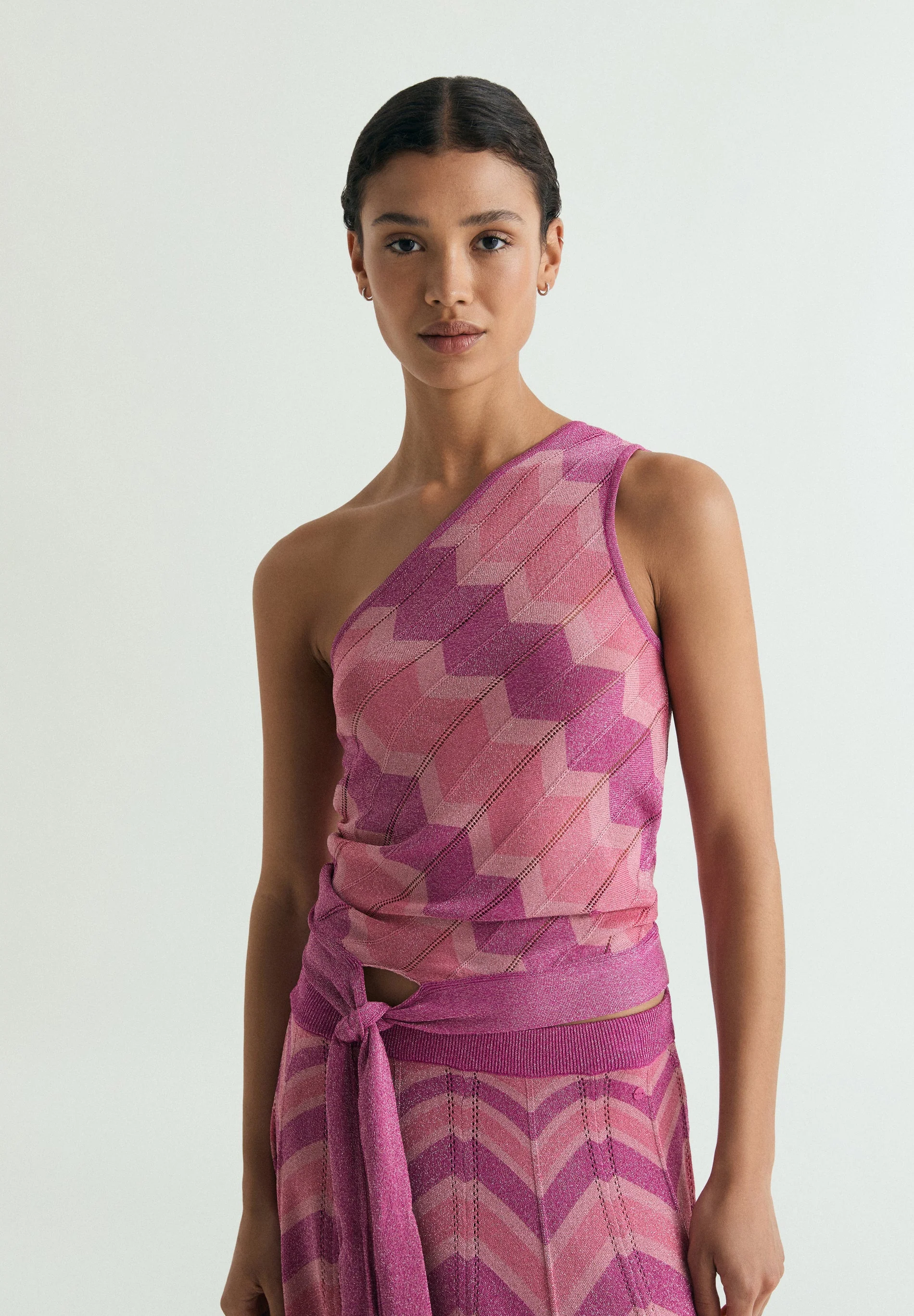 ASYMMETRIC LUREX KNIT TOP