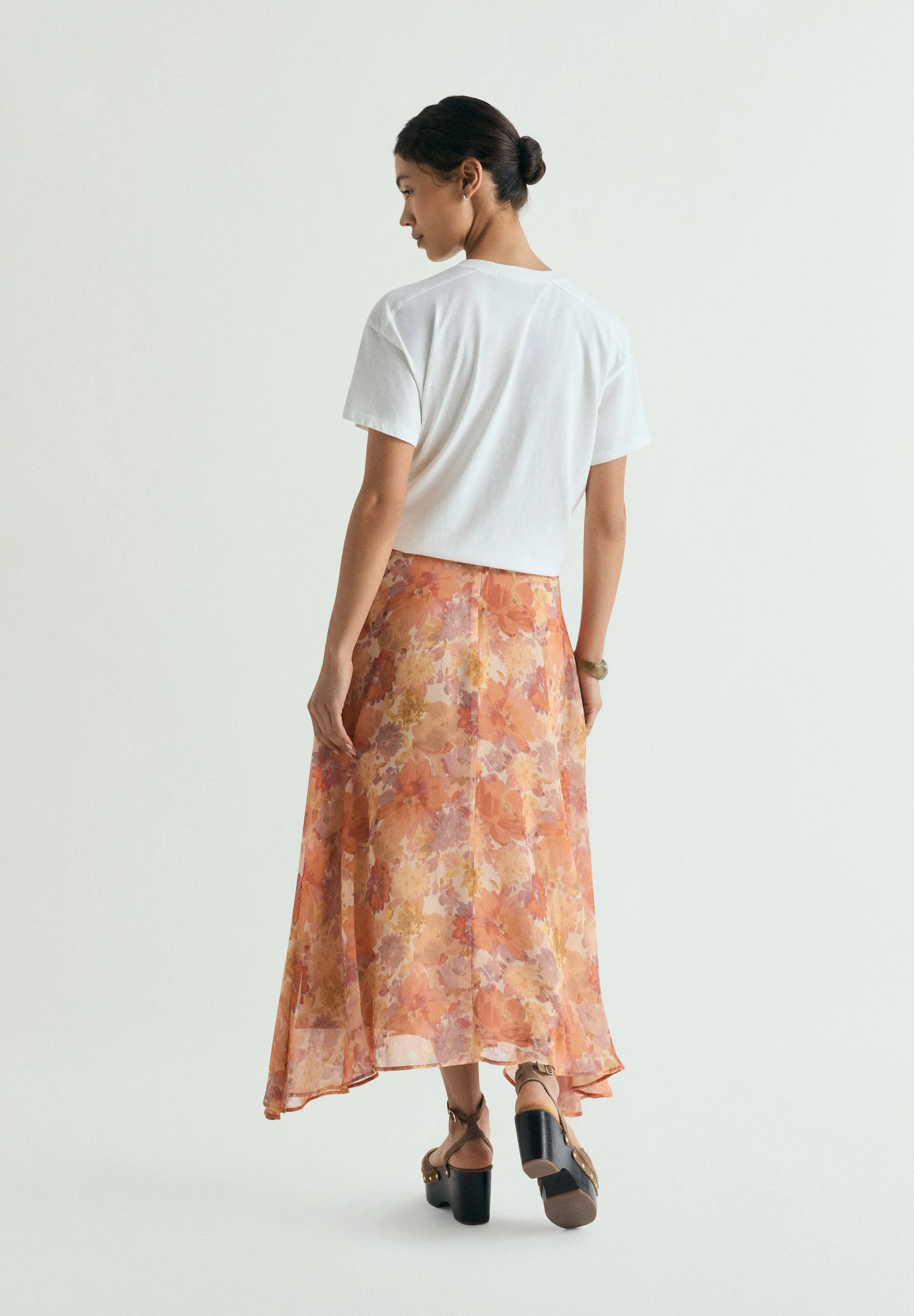 FLORAL MIDI SKIRT - Image 3