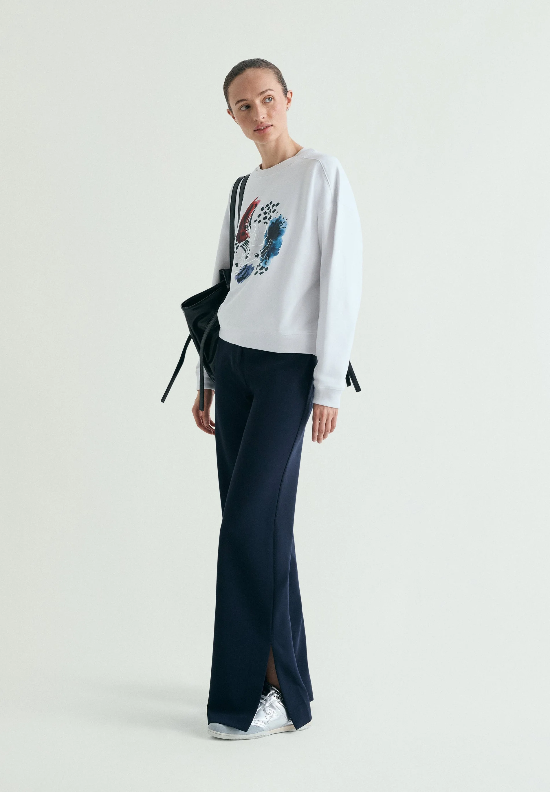 PRINTED SKULL SWEATSHIRT - Image 2